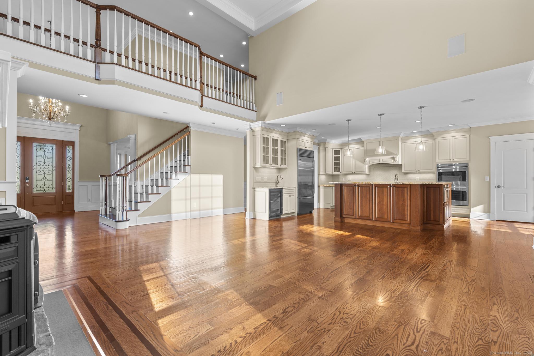 8 Farm River Road