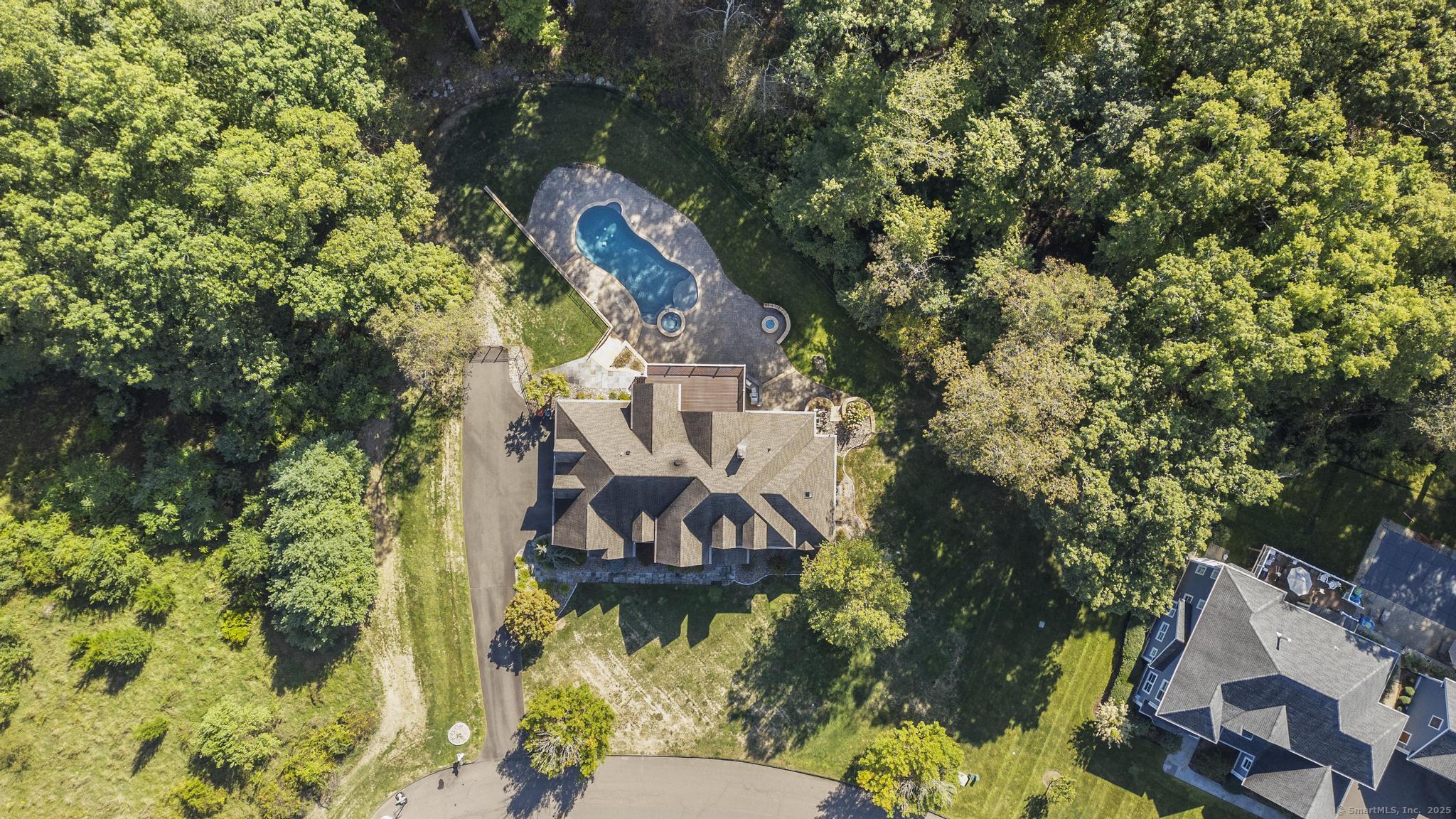 8 Farm River Road