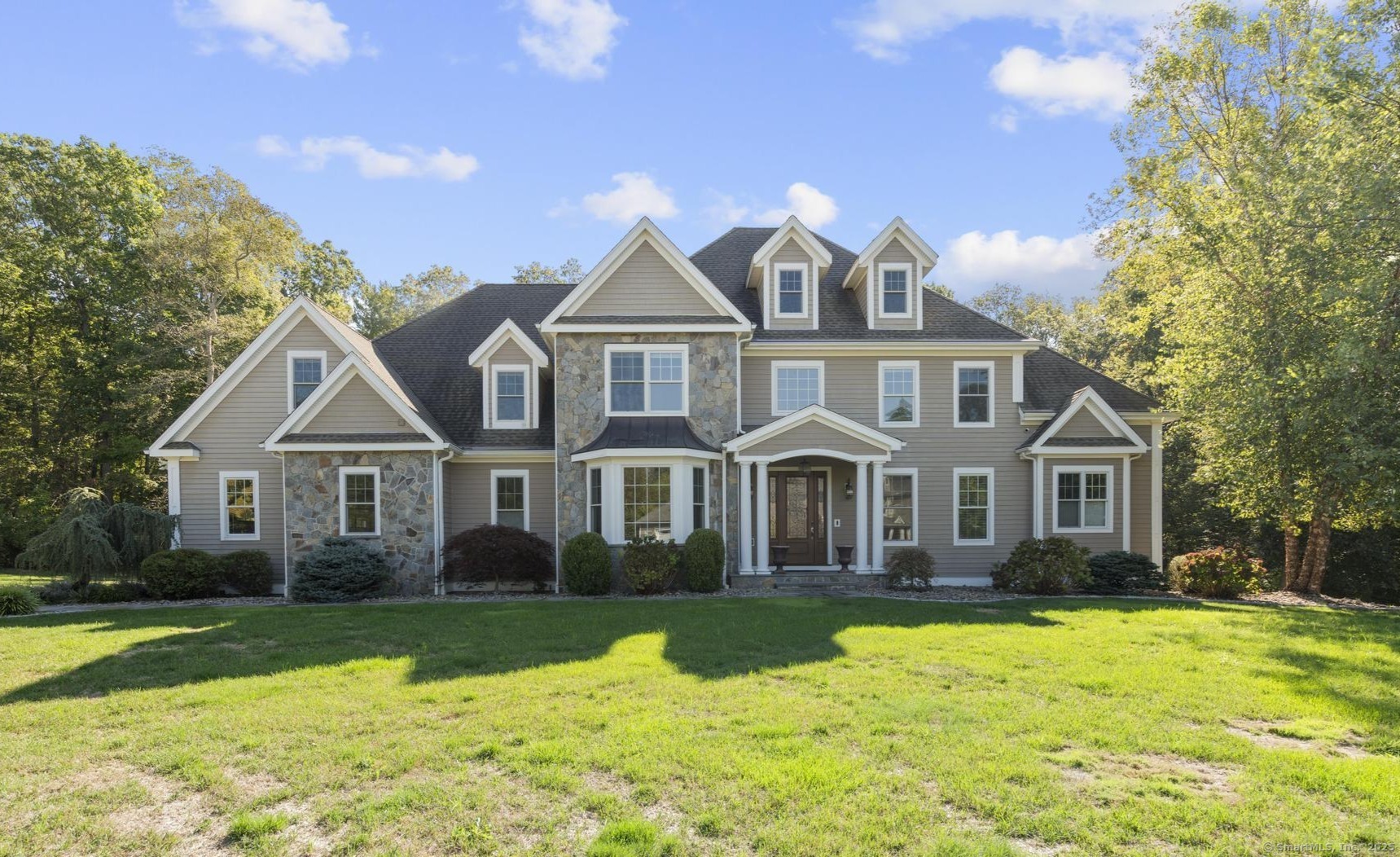 8 Farm River Road