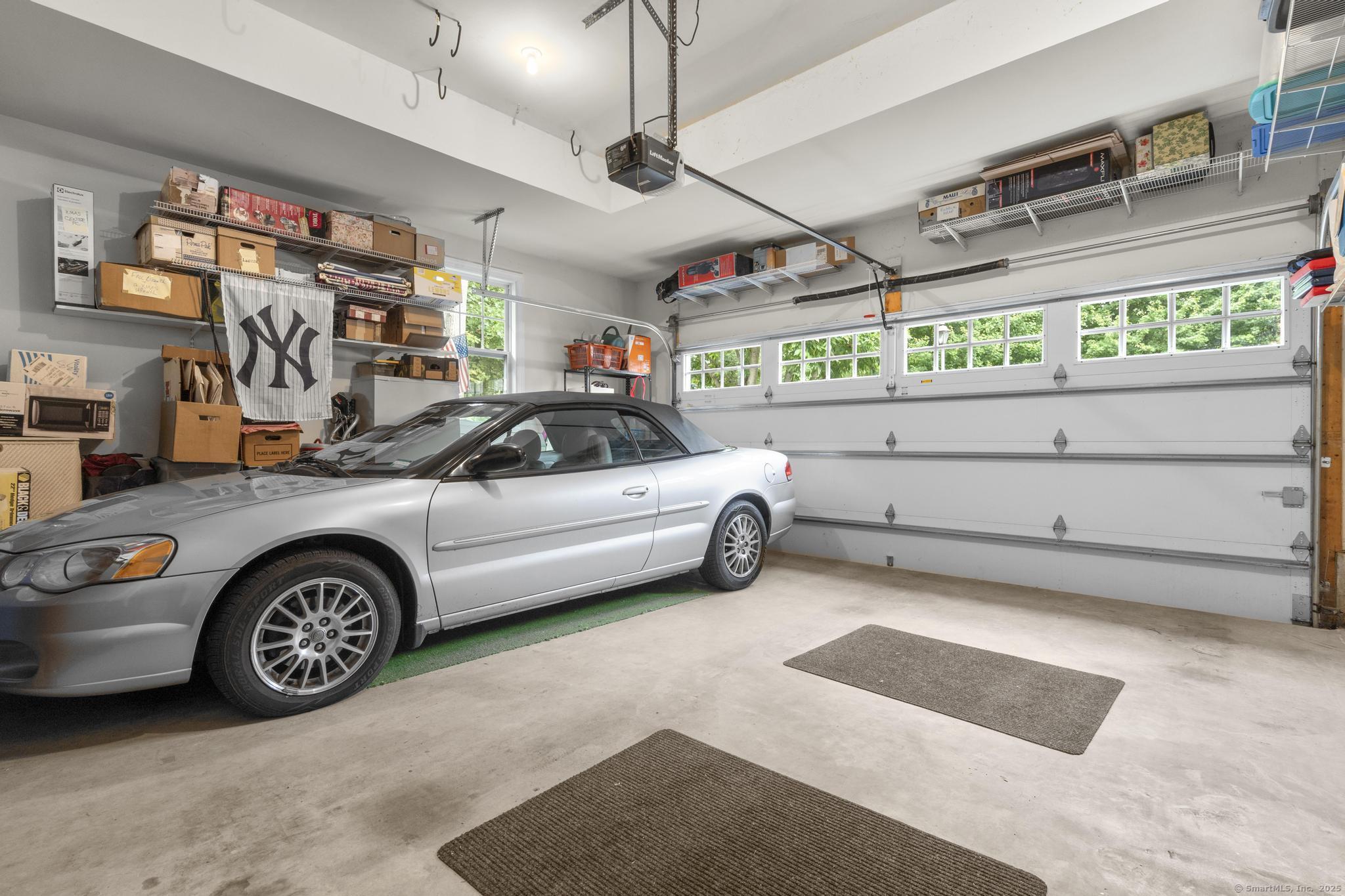 560 River Road APT 1