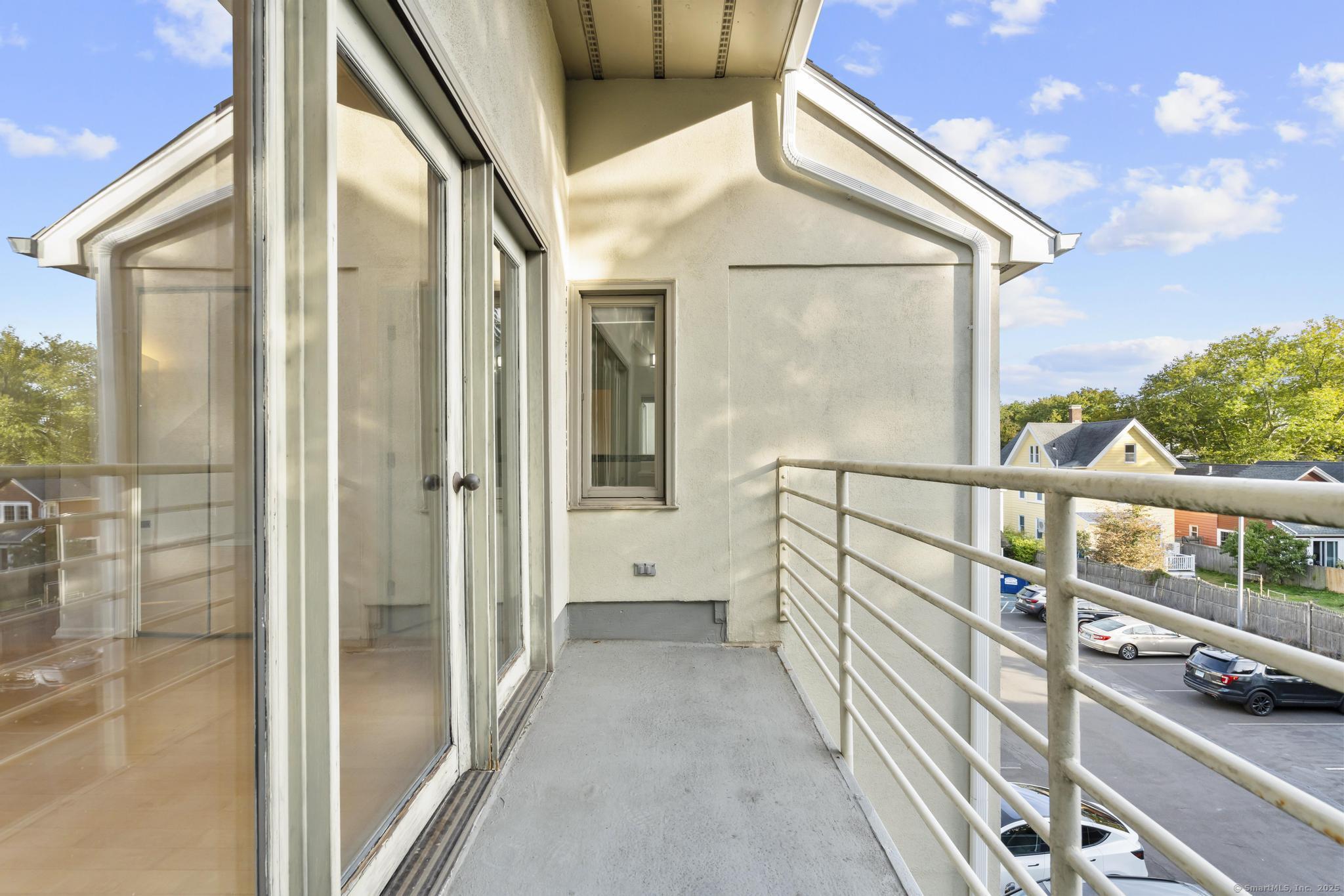 869 Orange Street APT 7W