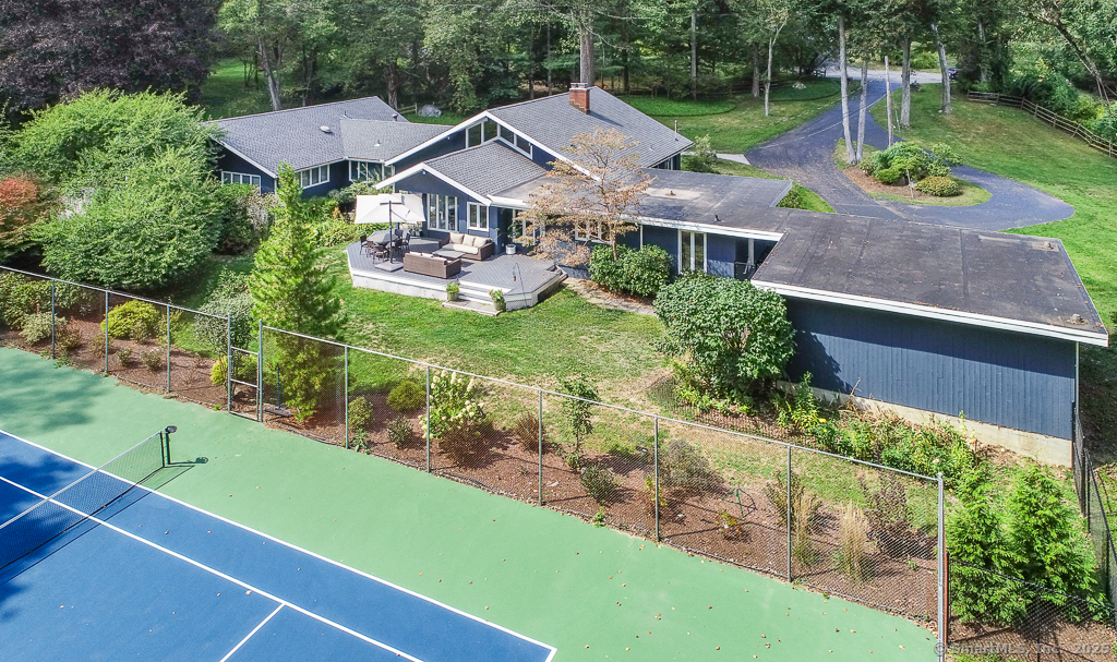 5 Mohawk Lane