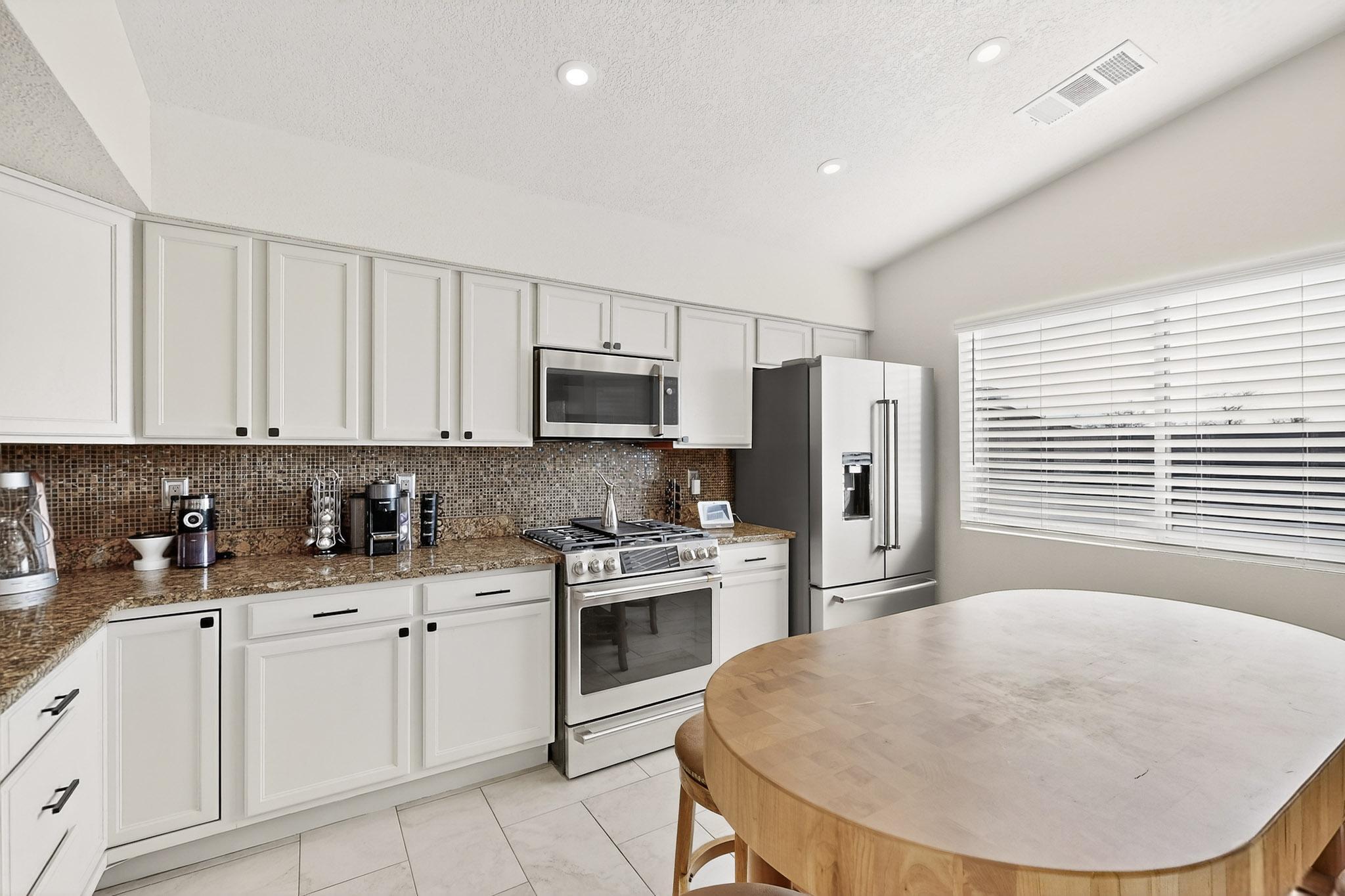 6966 Clark Hills Drive NE