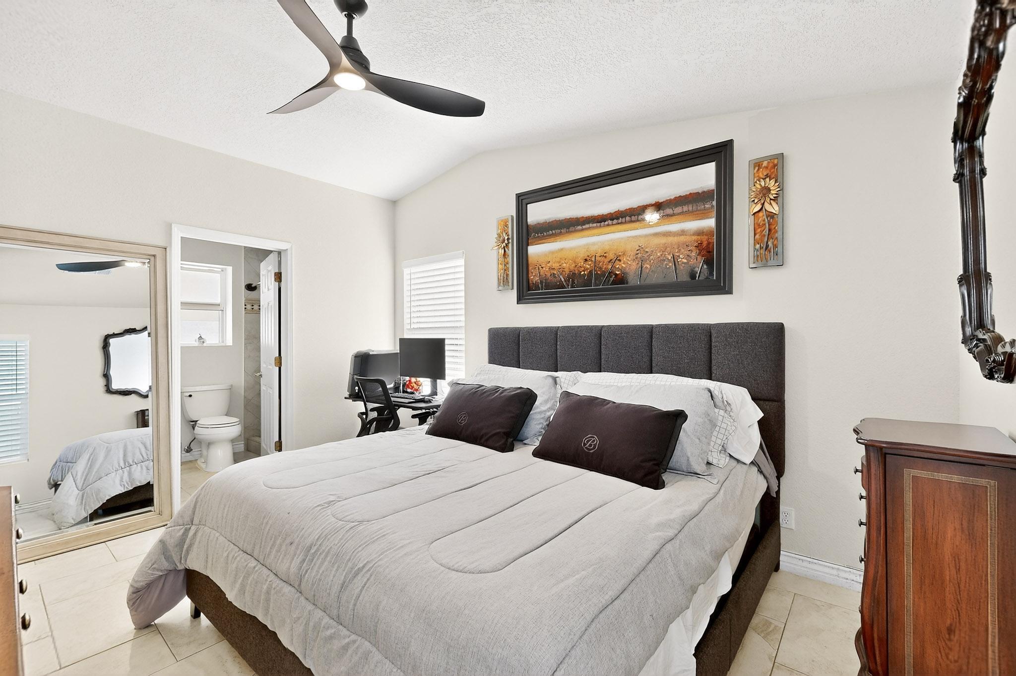 6966 Clark Hills Drive NE