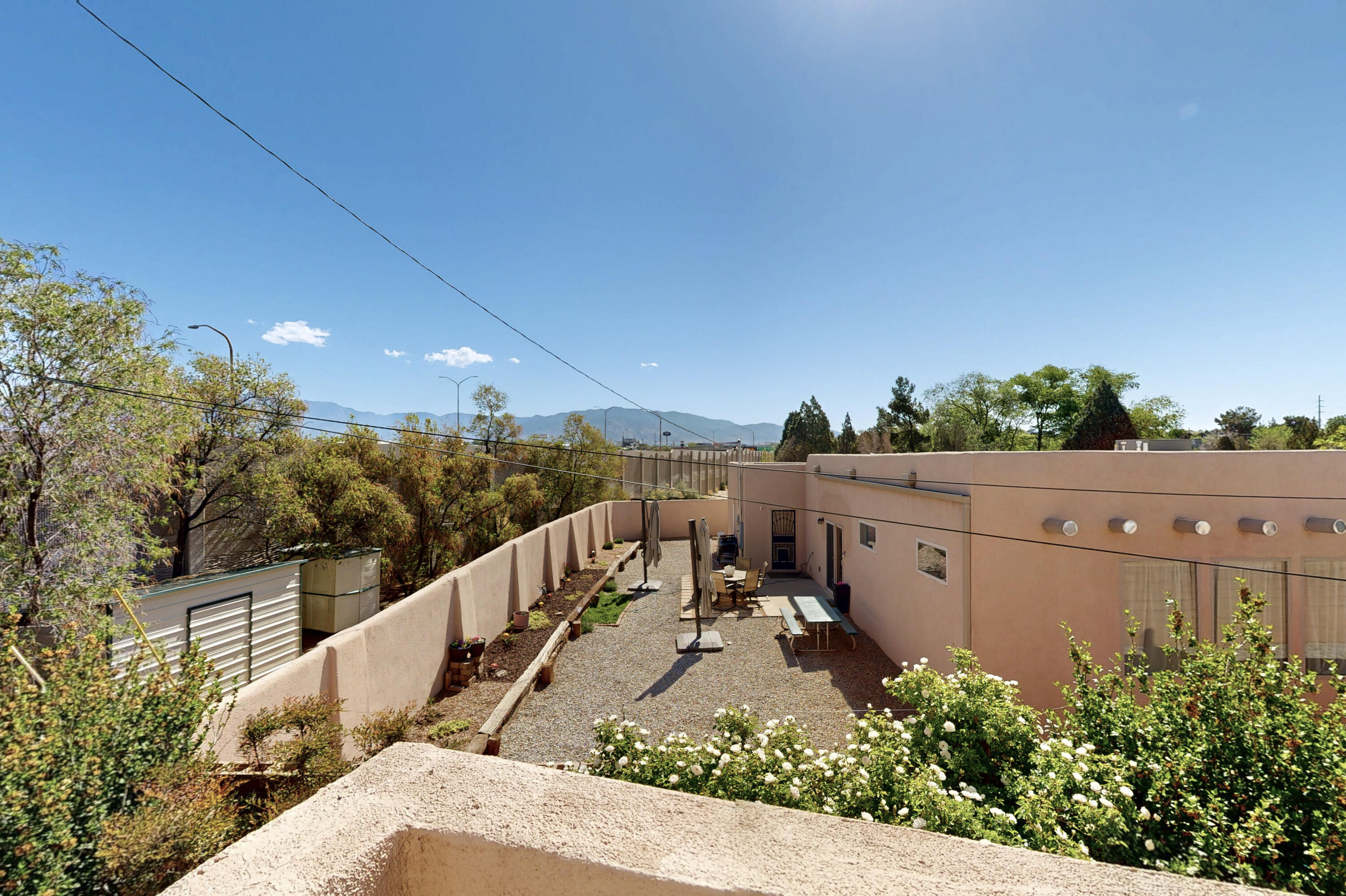 1934 Bryn Mawr Drive NE