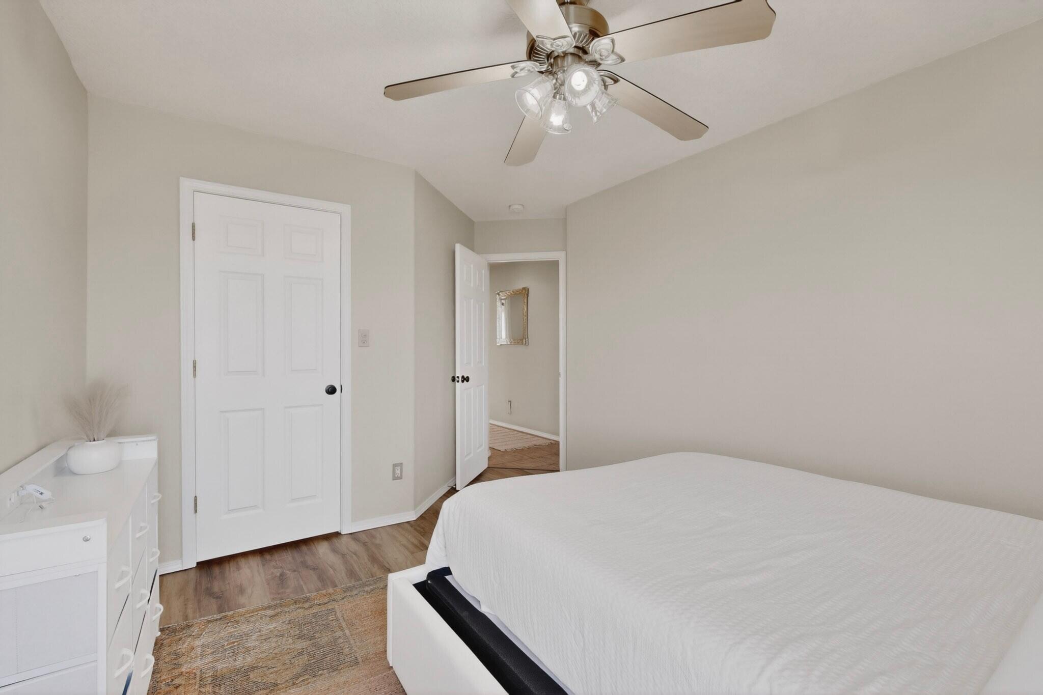 1934 Bryn Mawr Drive NE