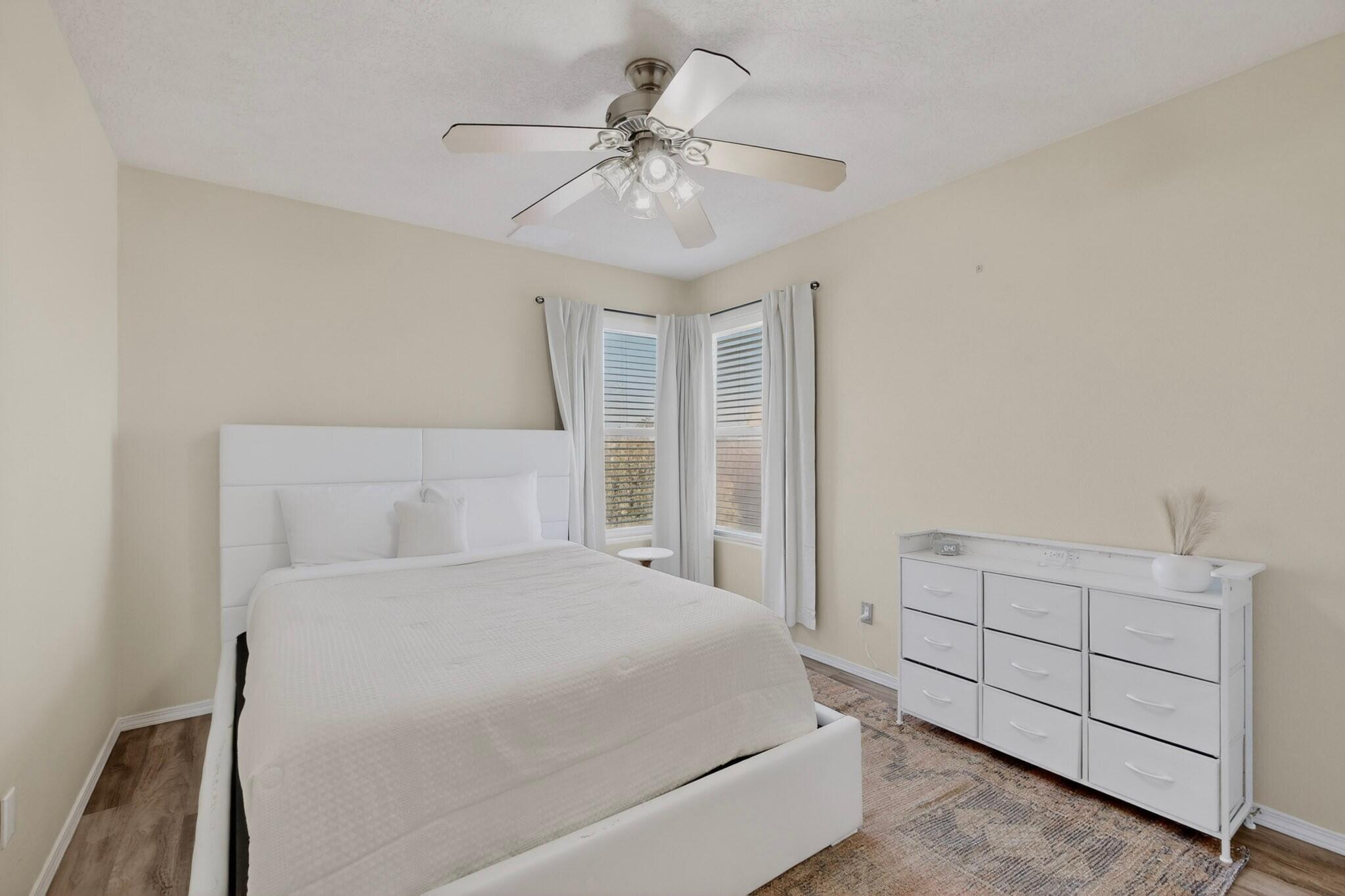 1934 Bryn Mawr Drive NE