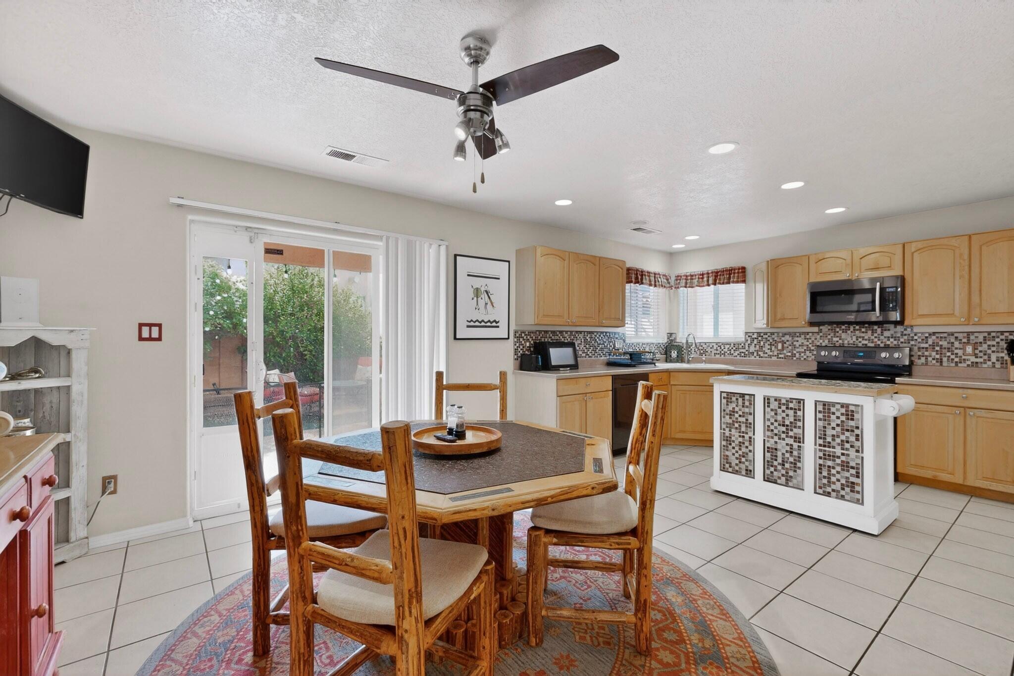 1934 Bryn Mawr Drive NE