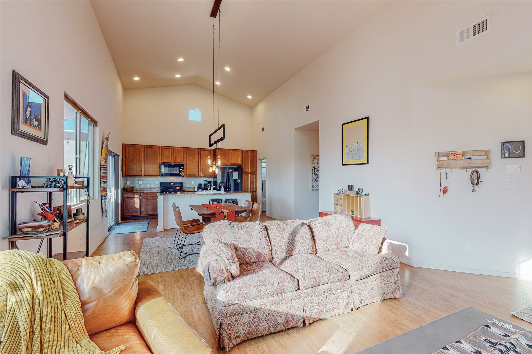 1116 Harrison