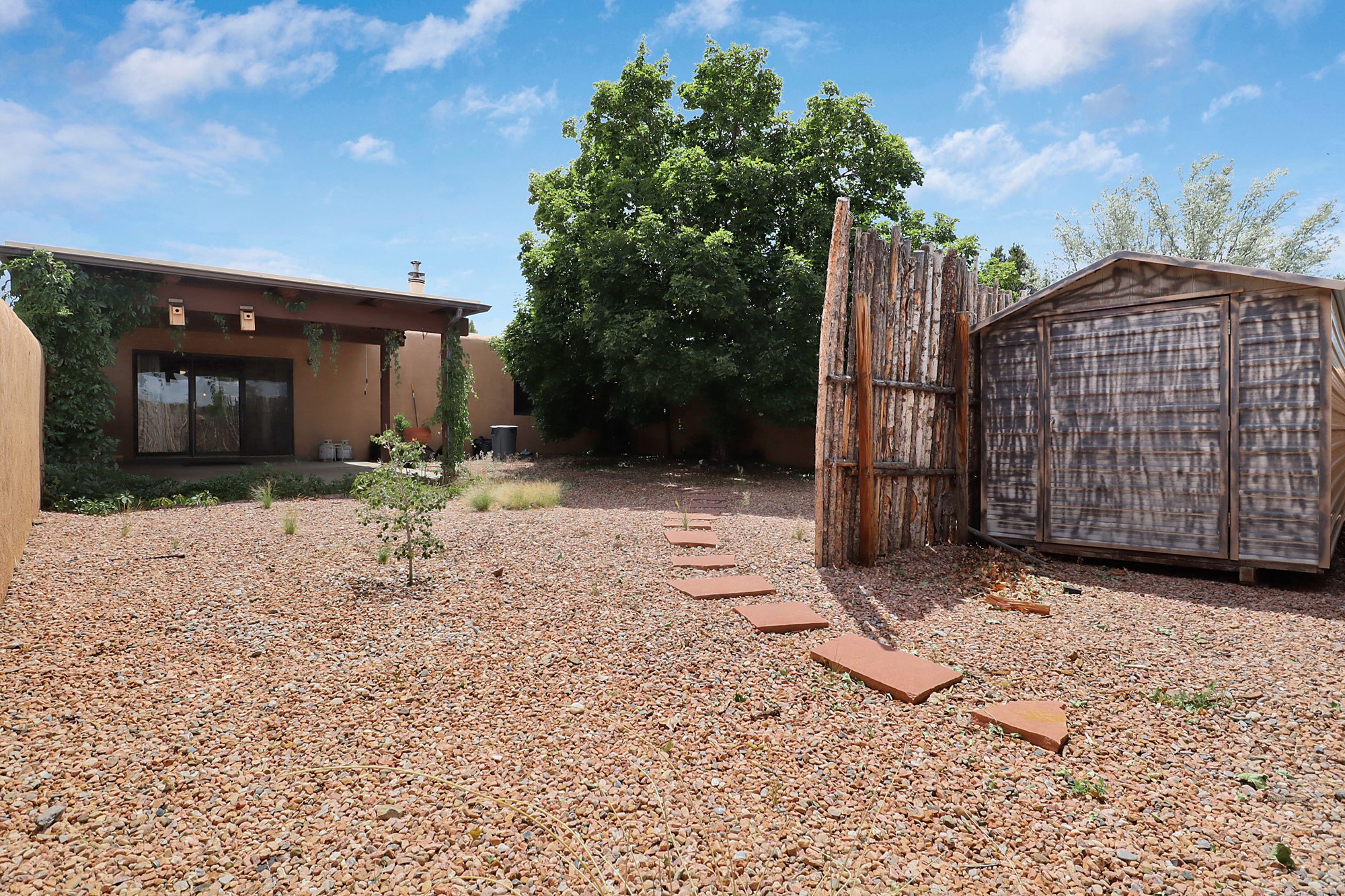 380 Cheryl Ave.
