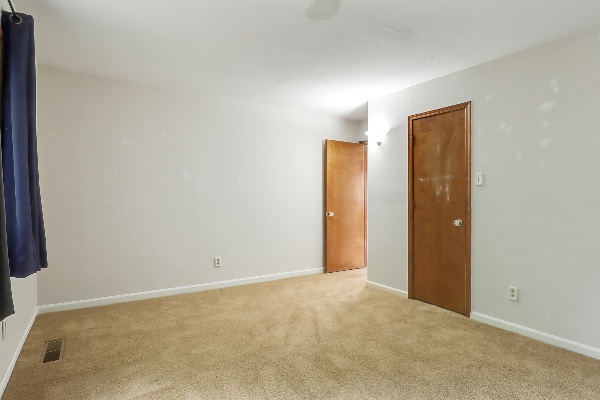 380 Cheryl Ave.