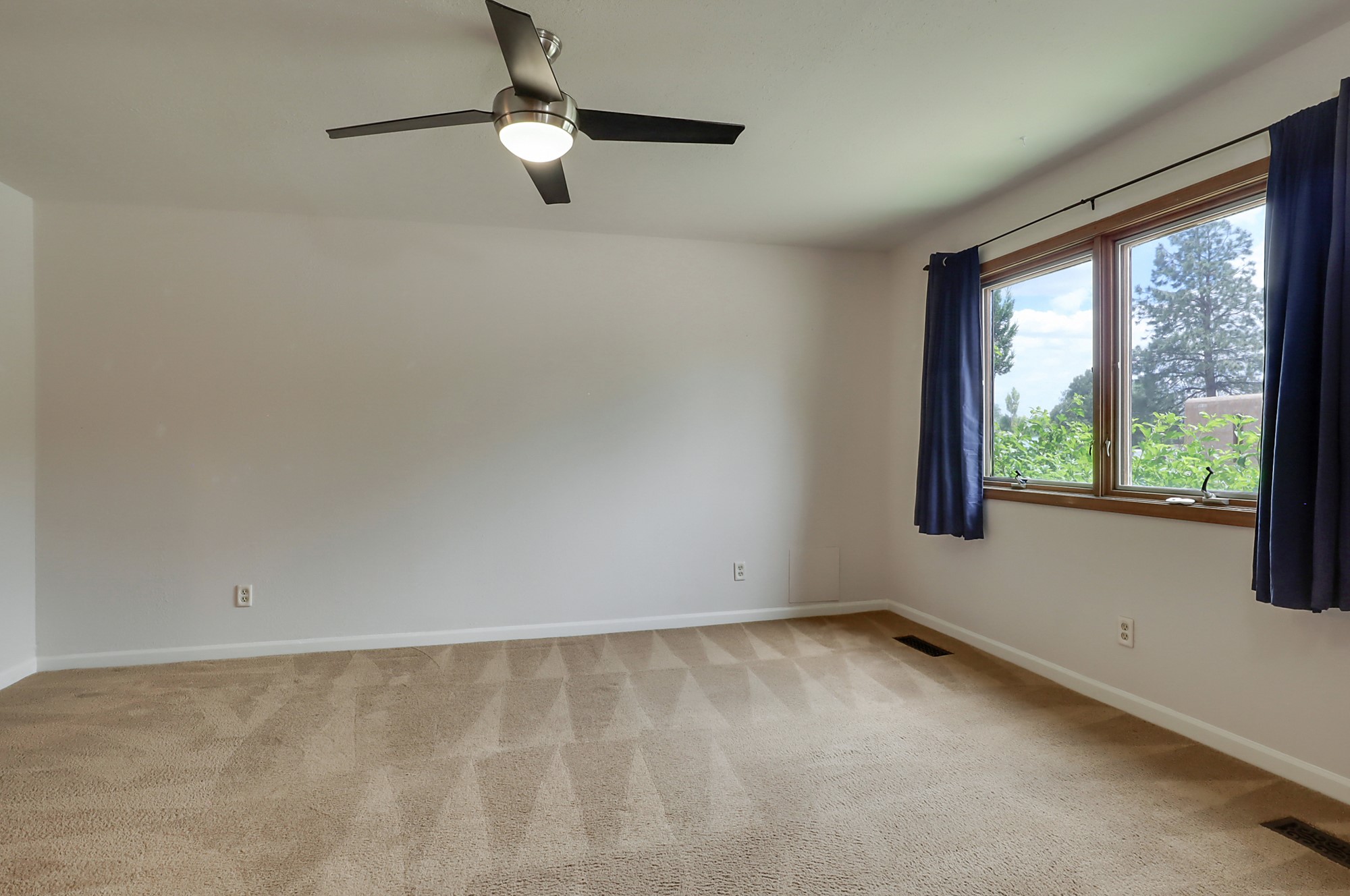 380 Cheryl Ave.