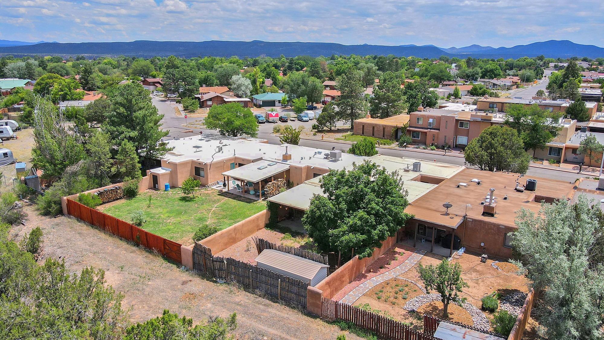 380 Cheryl Ave.