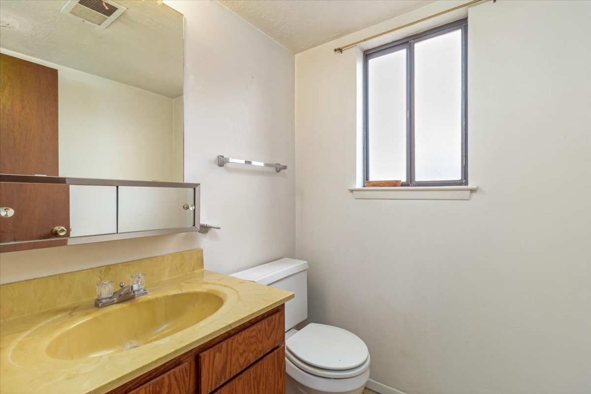 2709 Calle Serena