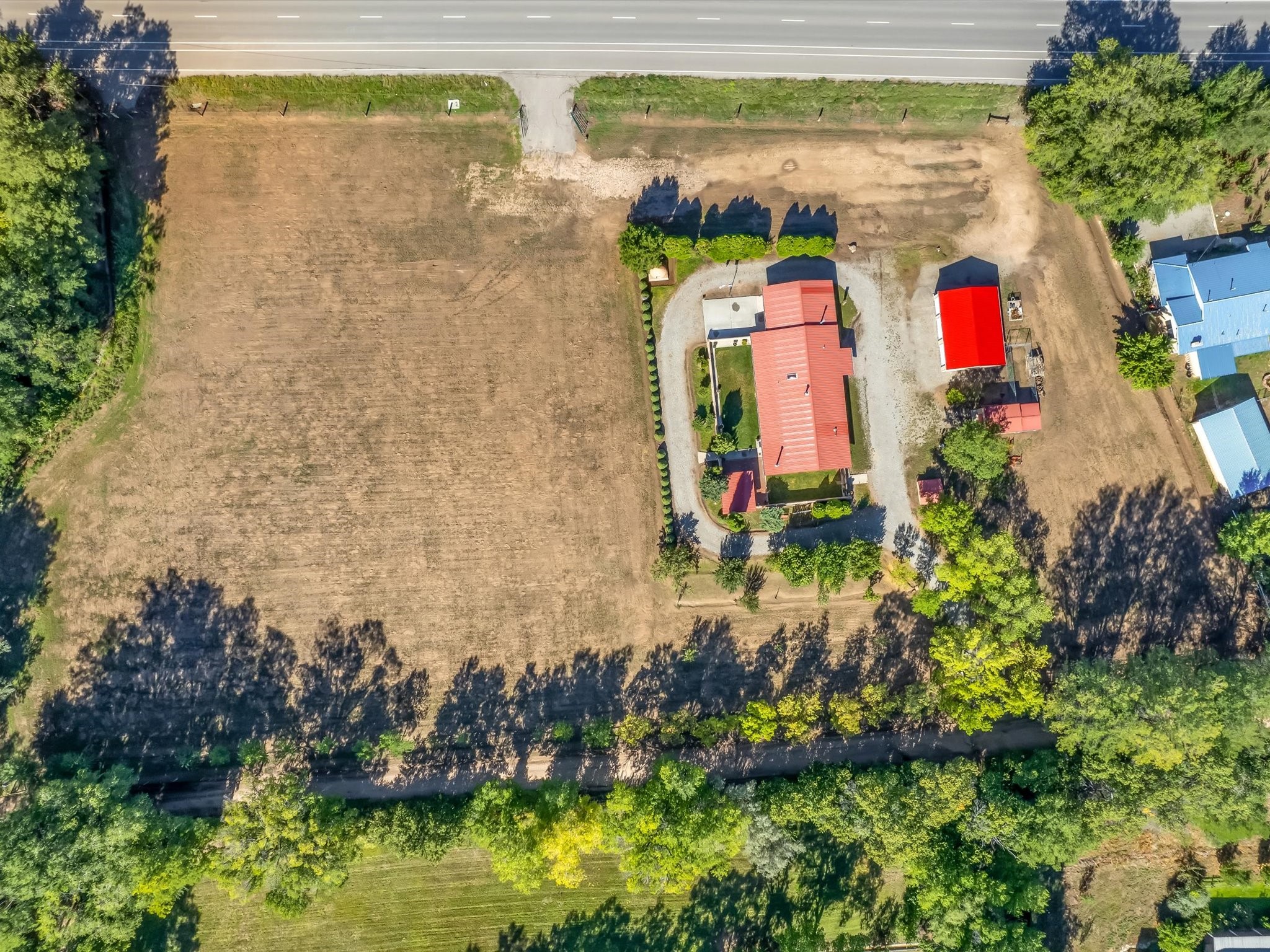 27 & 31 & 33 Bouquet Lane