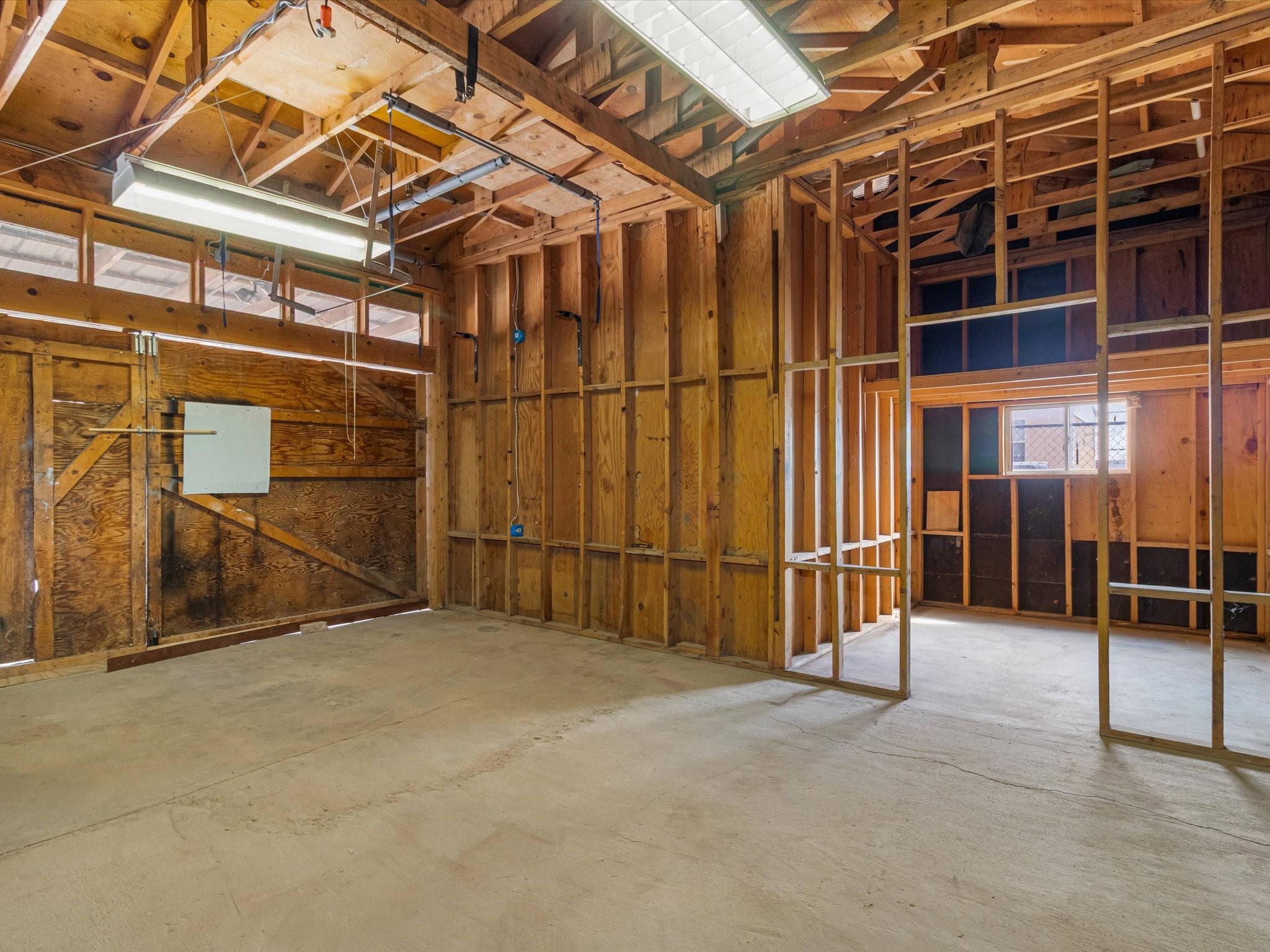 902 Calle Loma