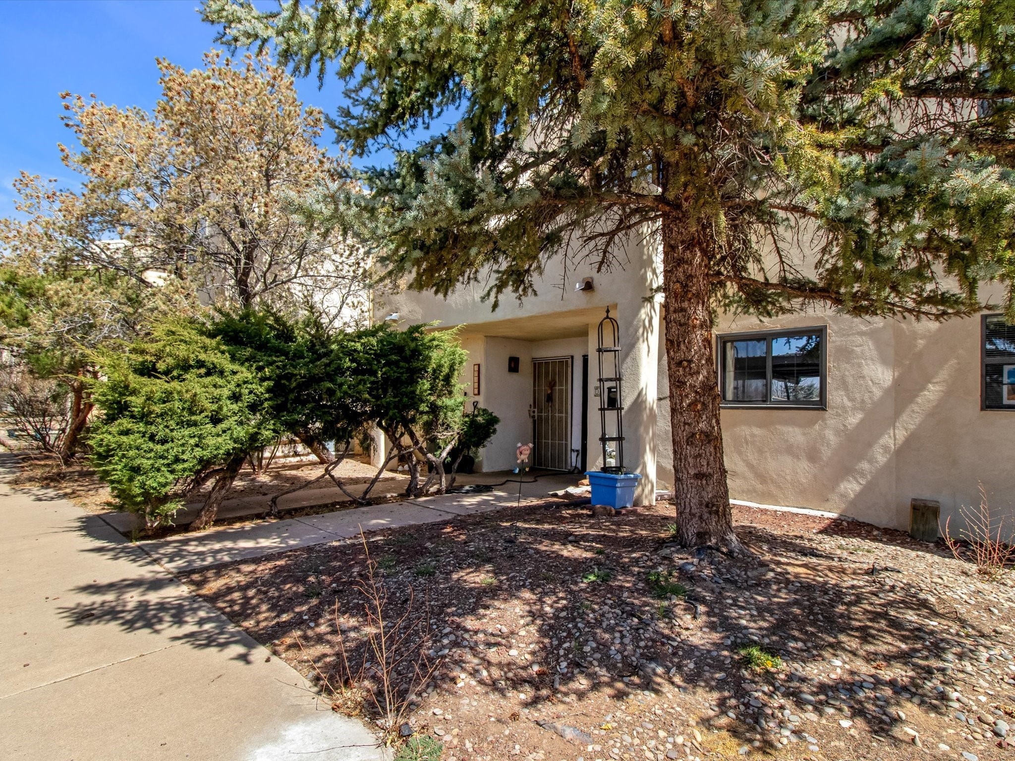 2730 Calle Anna Jean D