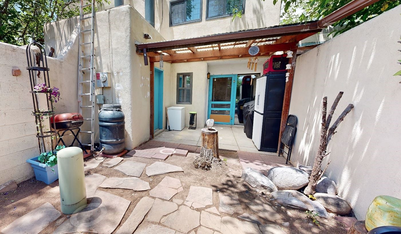 2730 Calle Anna Jean D