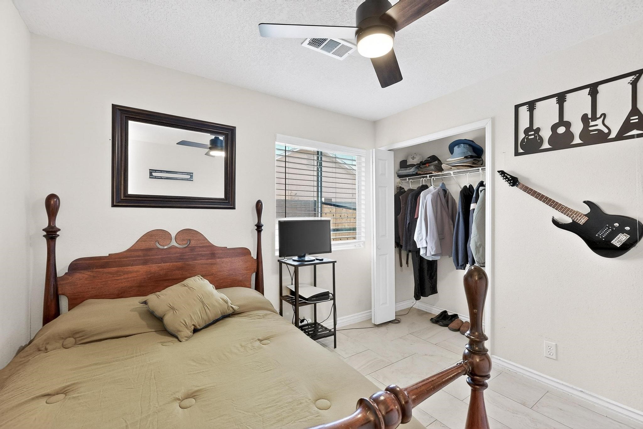 6966 Clark Hills Drive NE