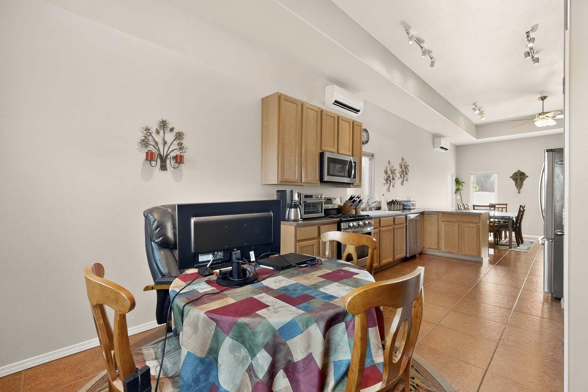 7628 Mesa Del Oro Lane