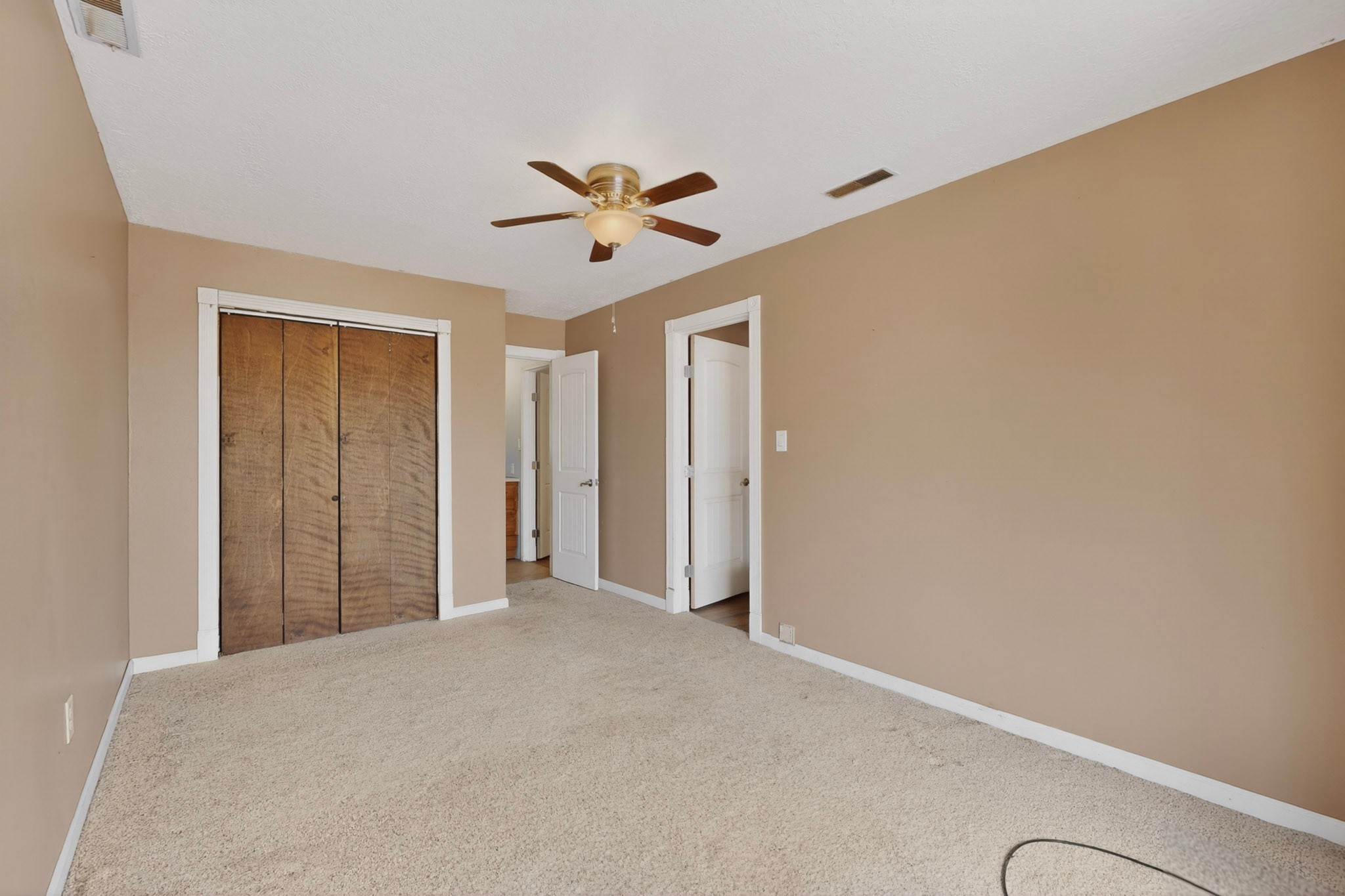 21 Private Drive 1333