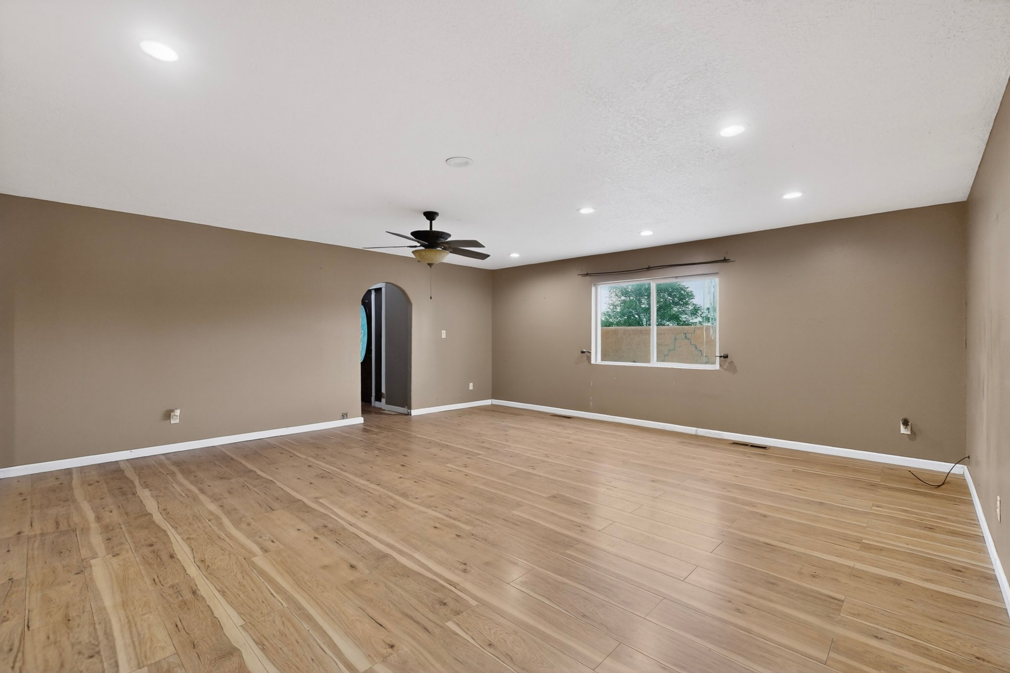 21 Private Drive 1333