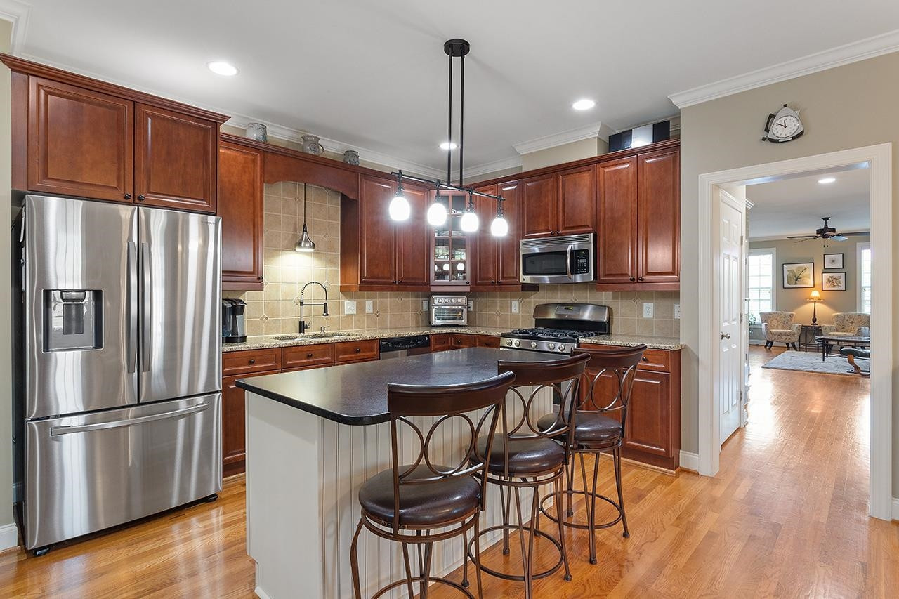 1215 Heritage Links Drive