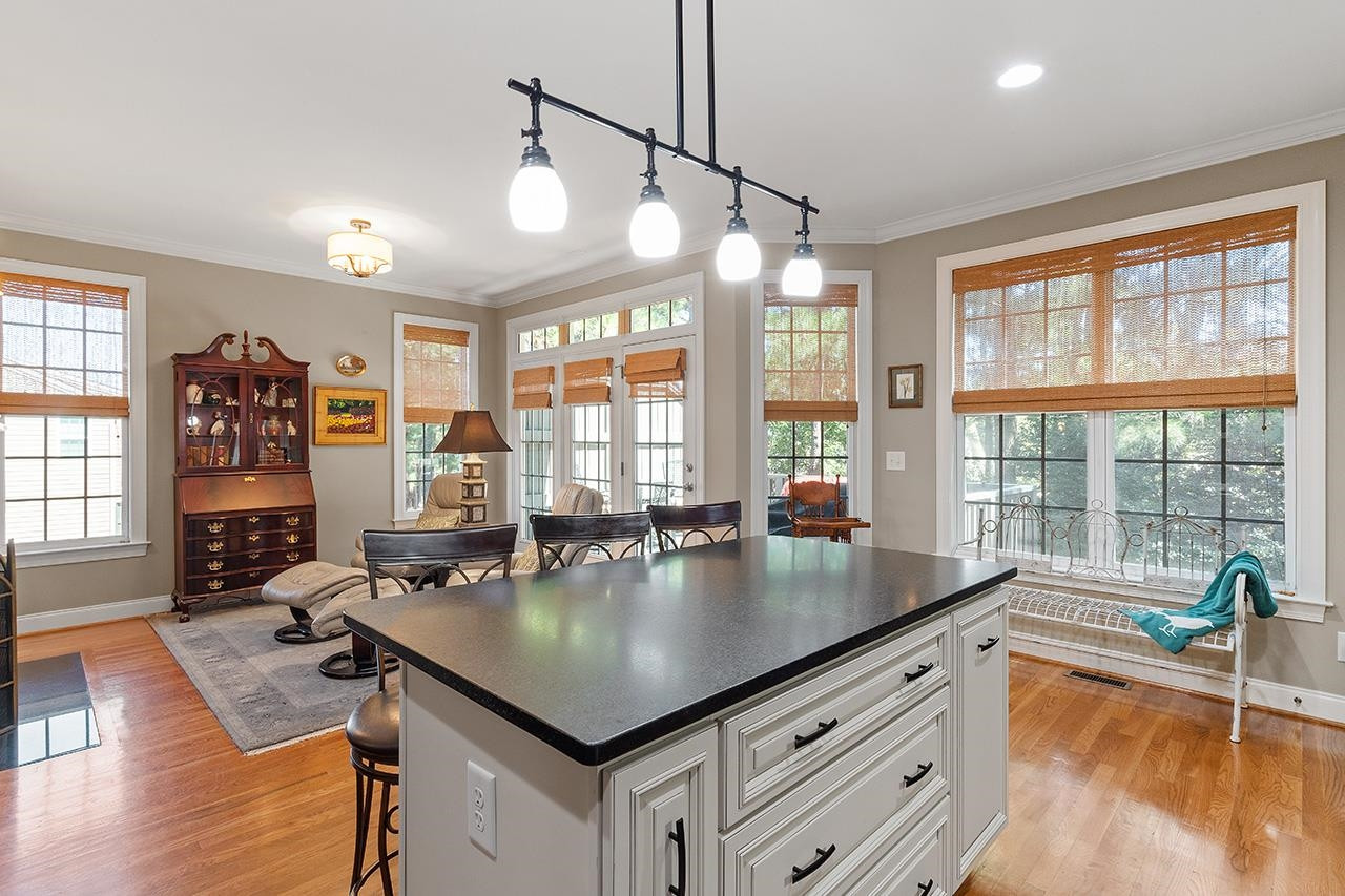 1215 Heritage Links Drive