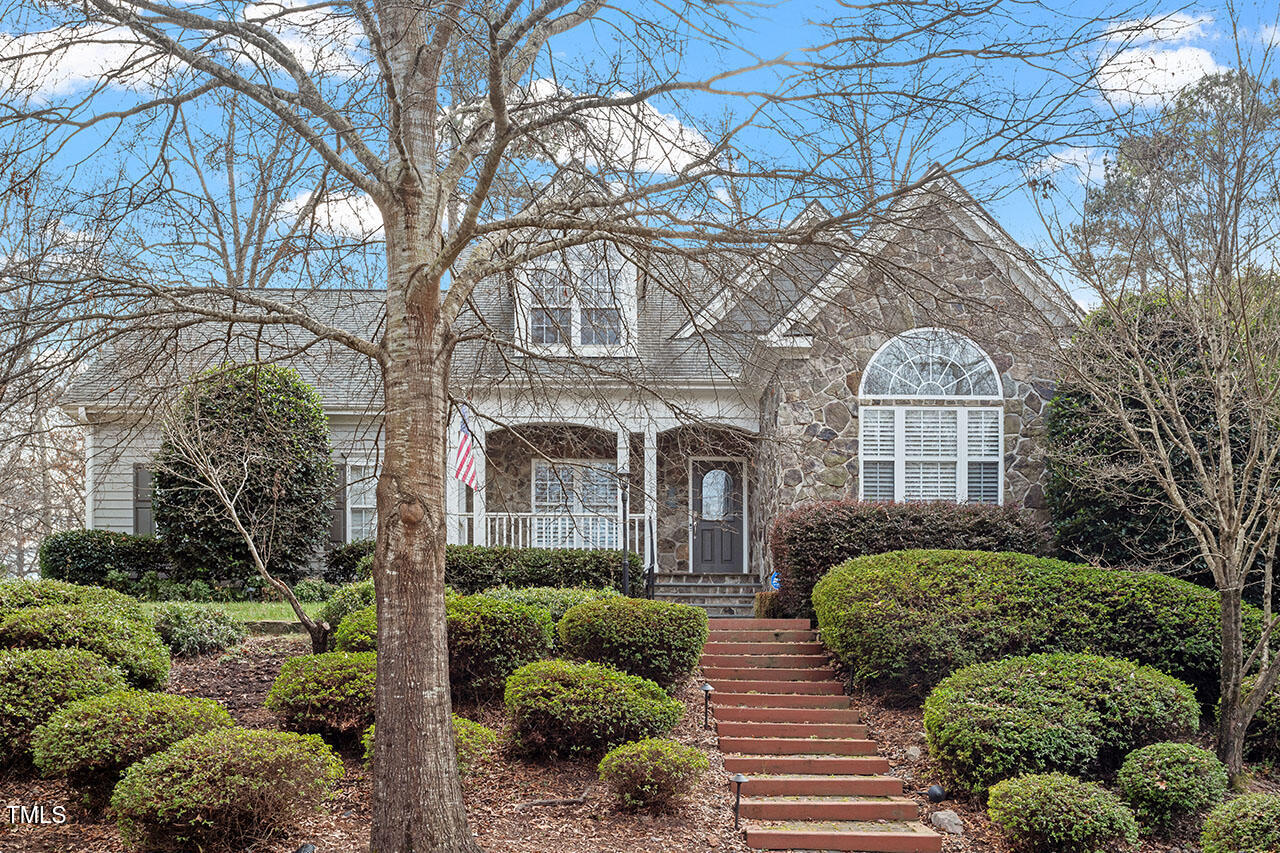 1121 Coram Fields Road