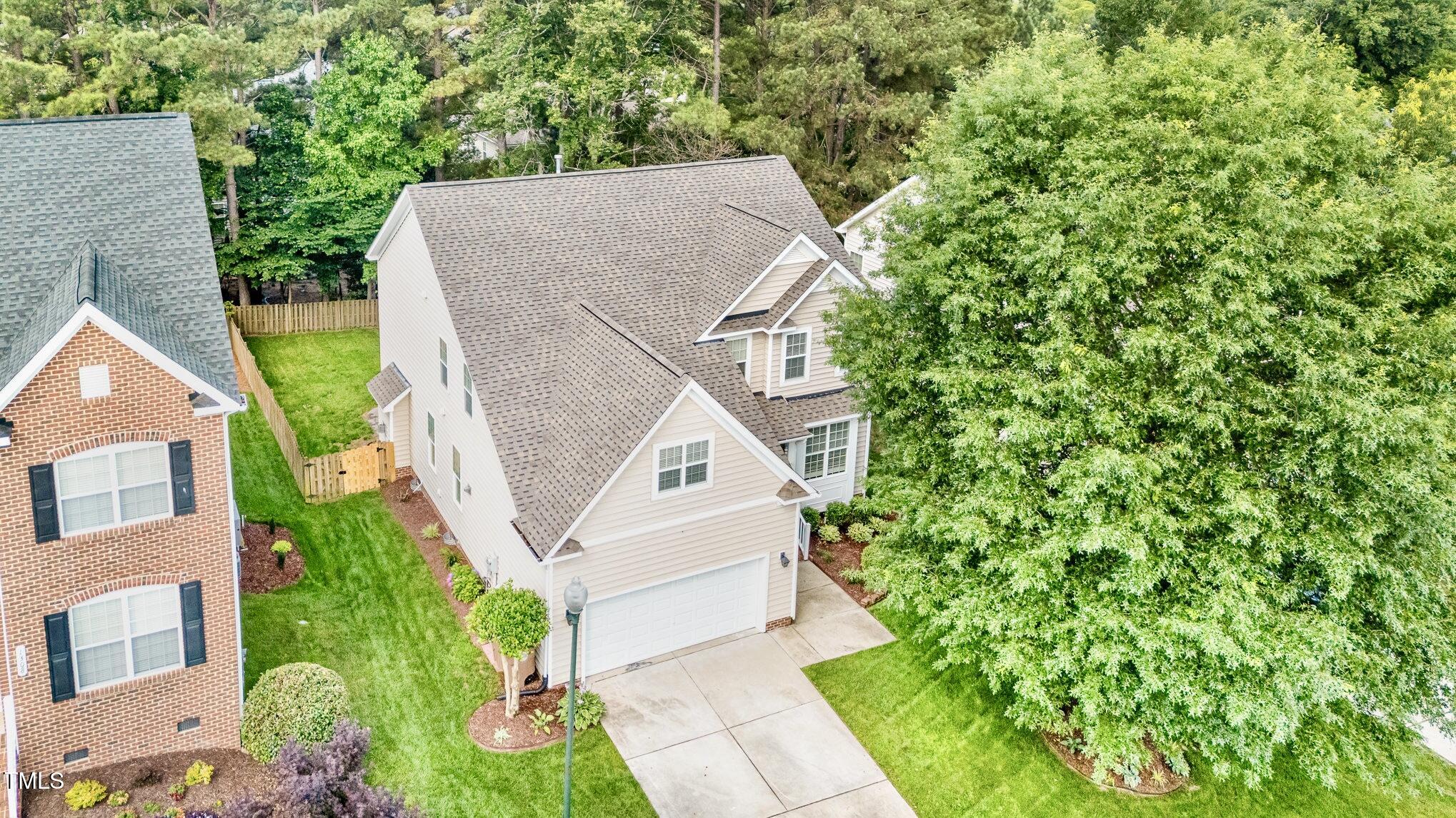 1304 Trailing Rose Court