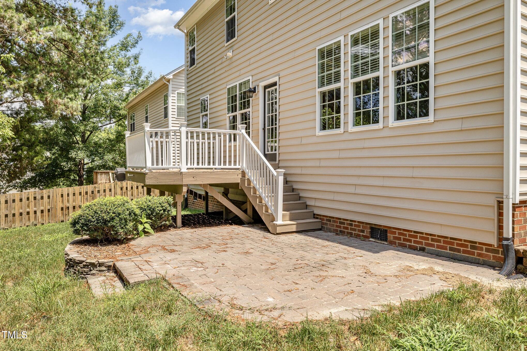 1304 Trailing Rose Court