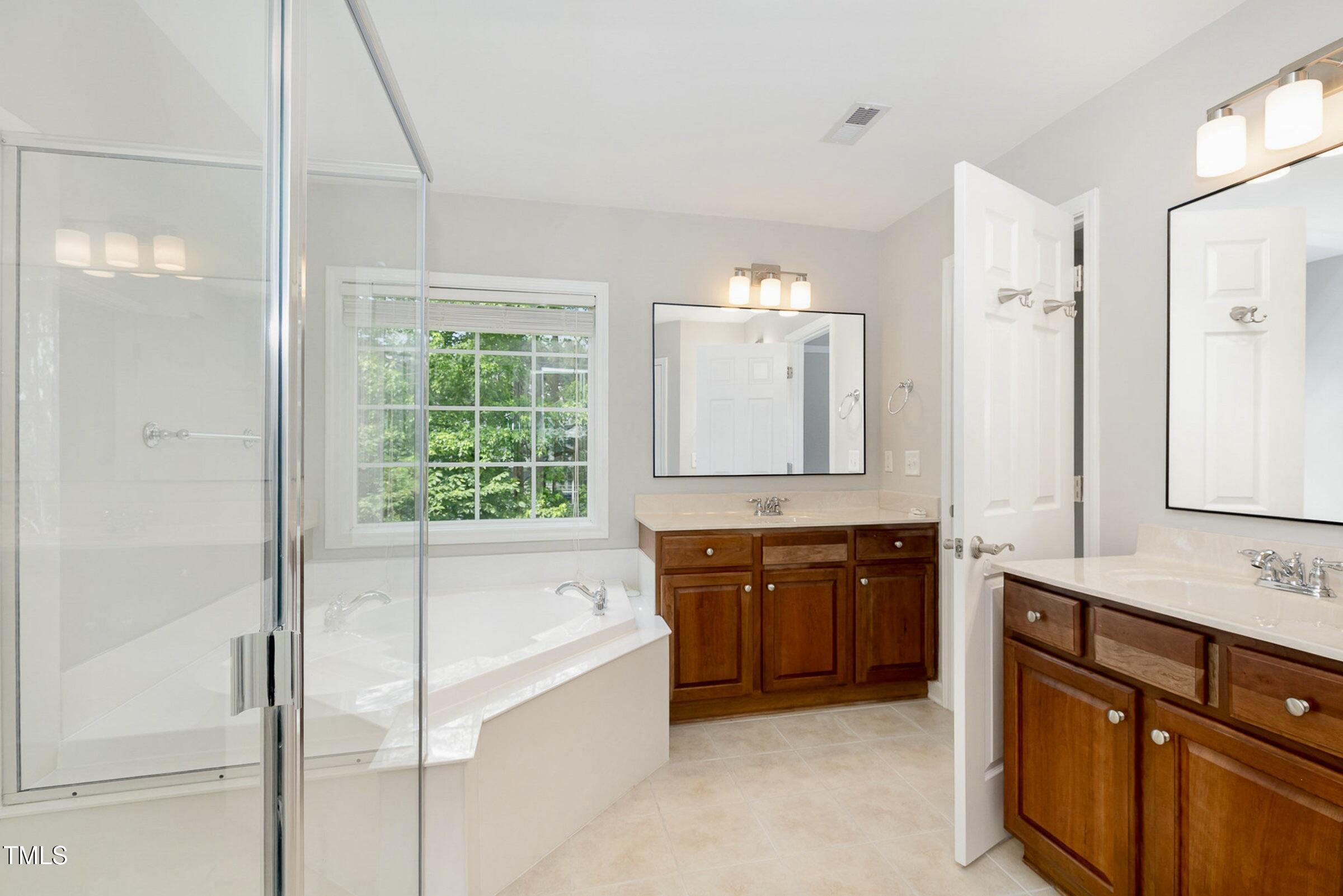 1304 Trailing Rose Court