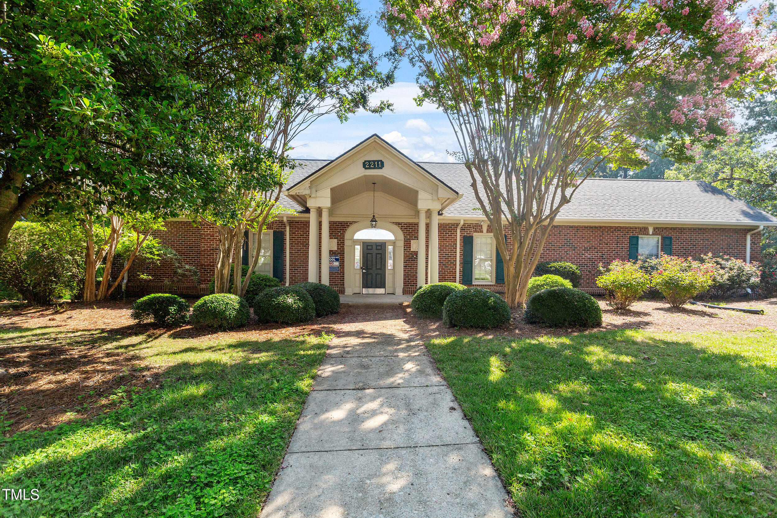 1505 Poets Glade Drive