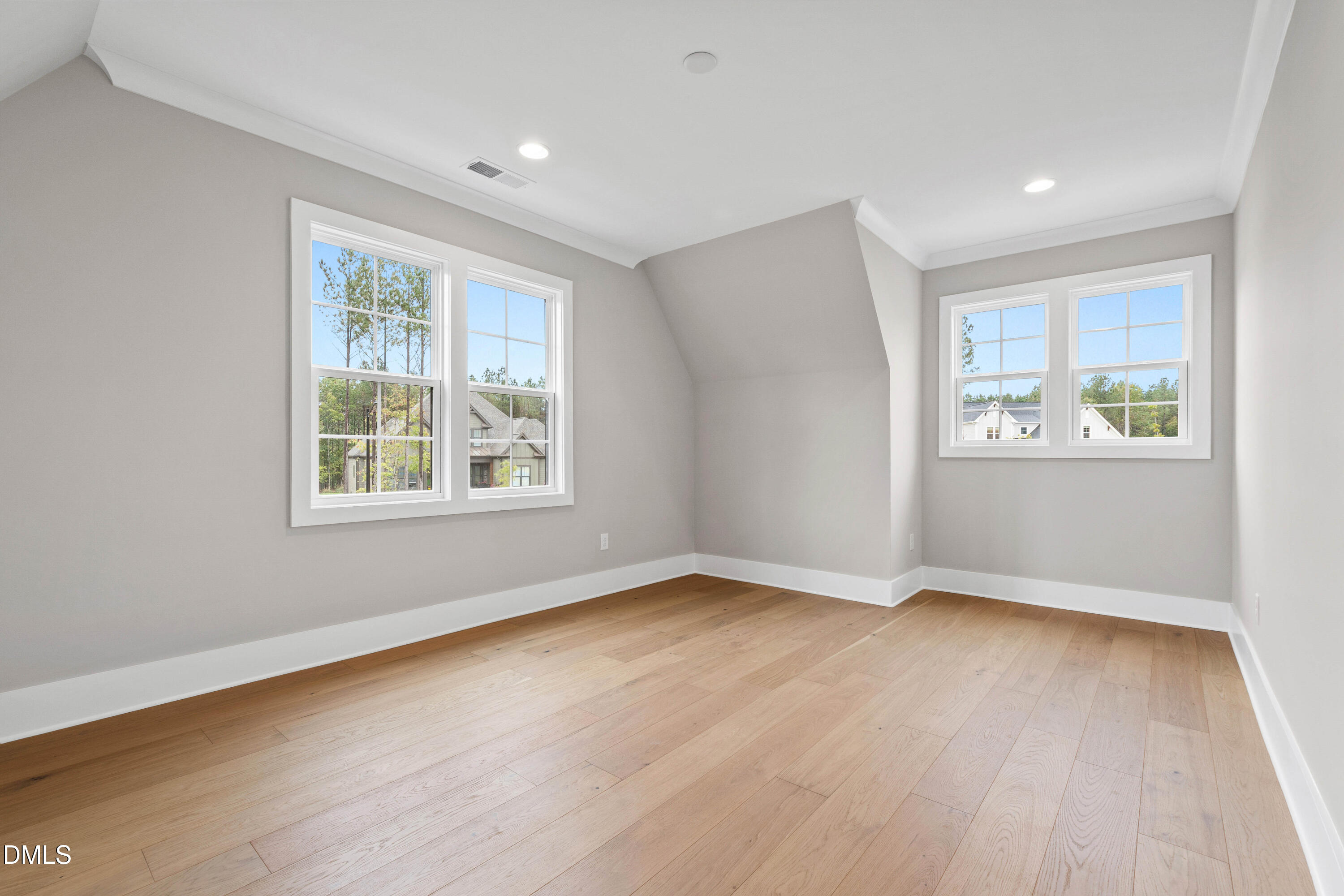 65 Spanish Oak Drive