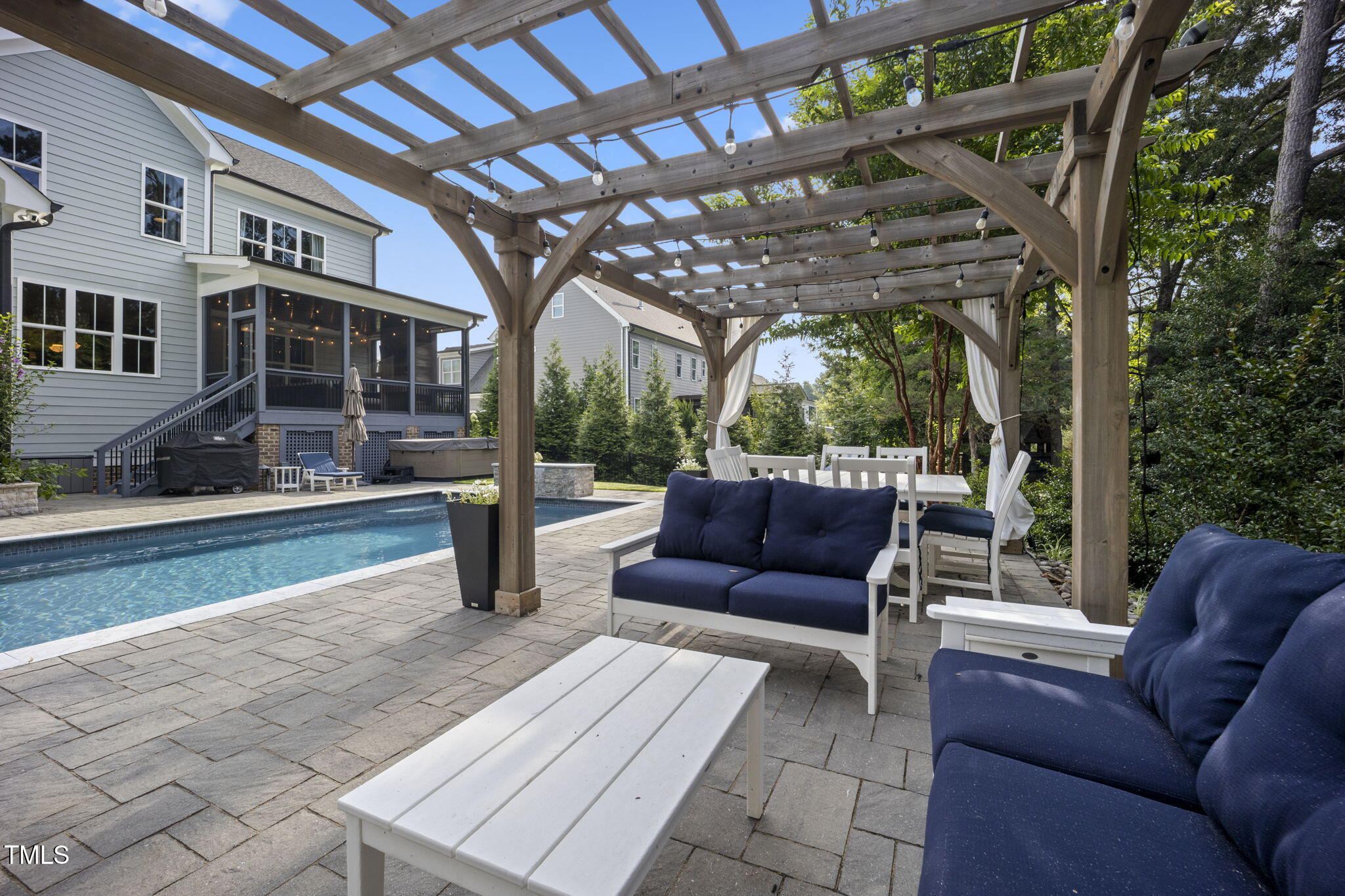 1317 Mackinaw Drive
