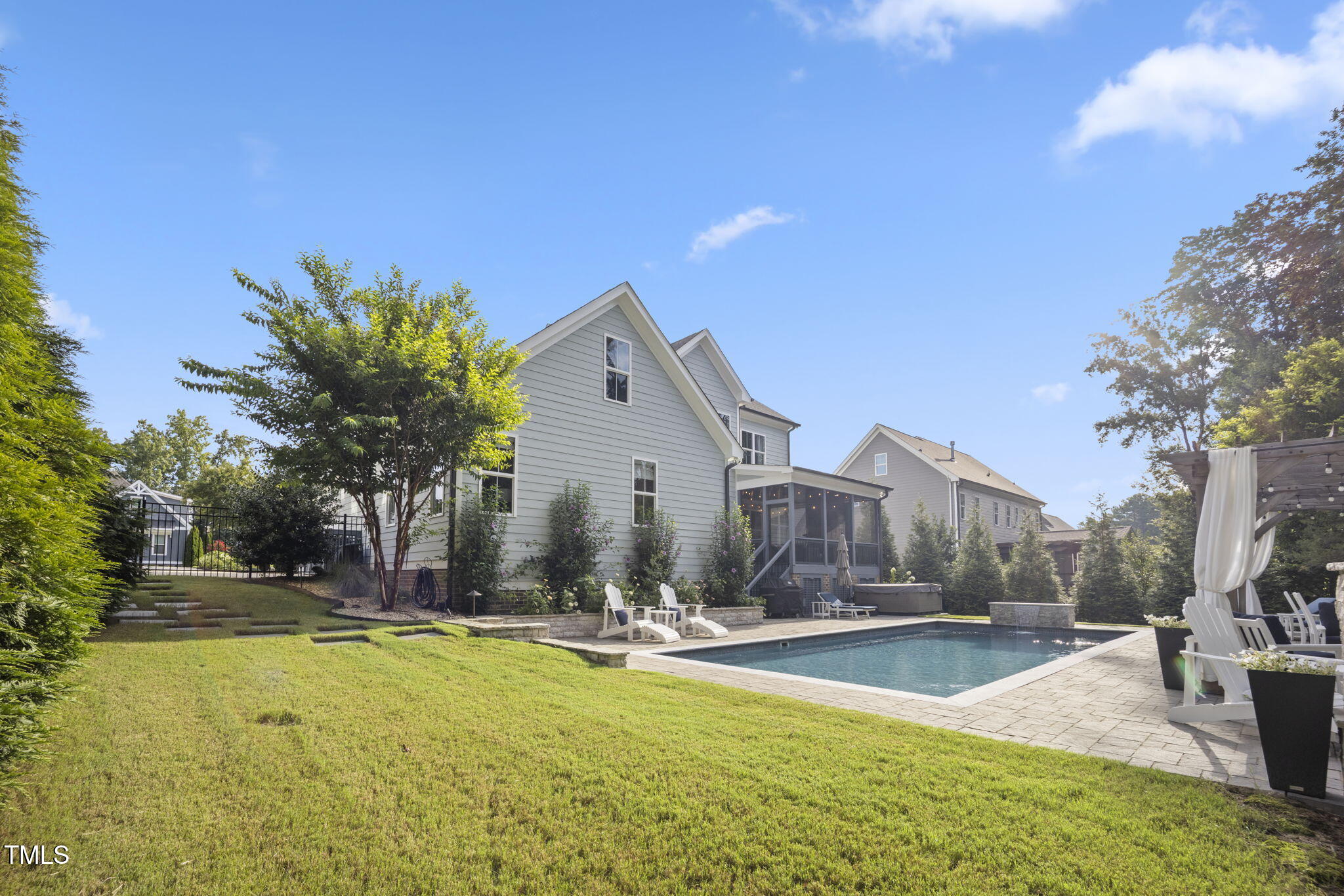 1317 Mackinaw Drive