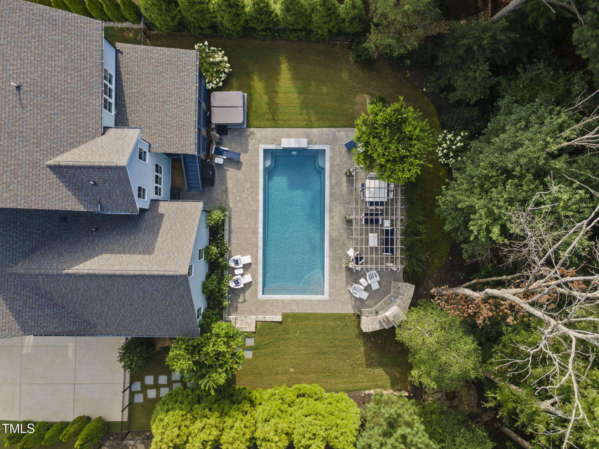1317 Mackinaw Drive