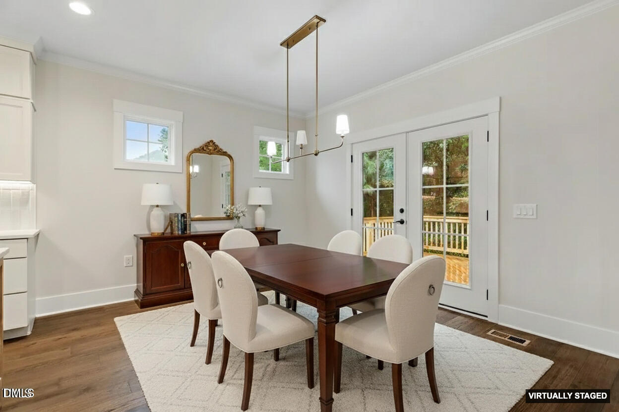 3022 Carrington Lane