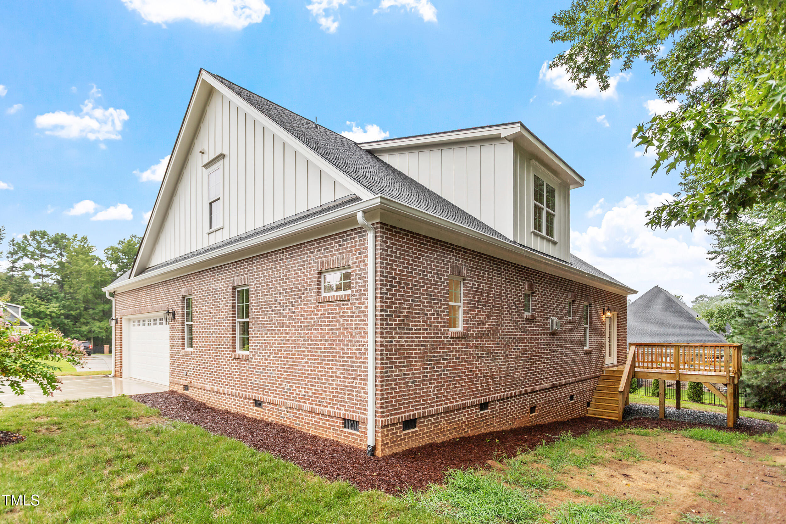 3022 Carrington Lane