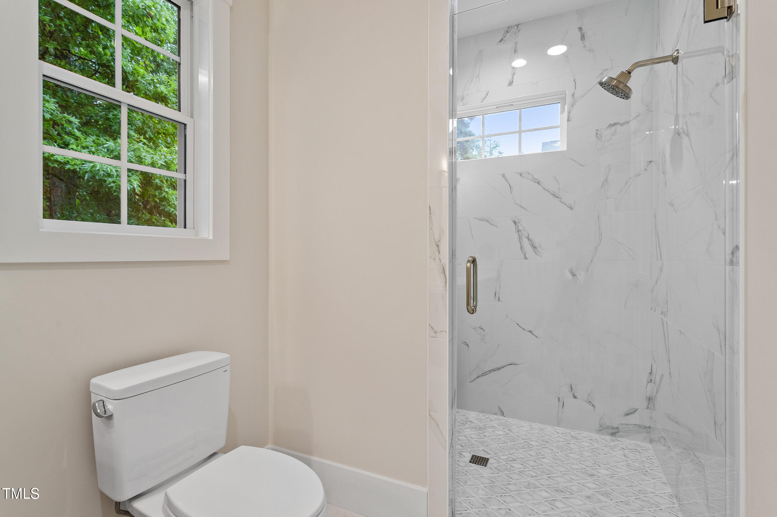 3022 Carrington Lane