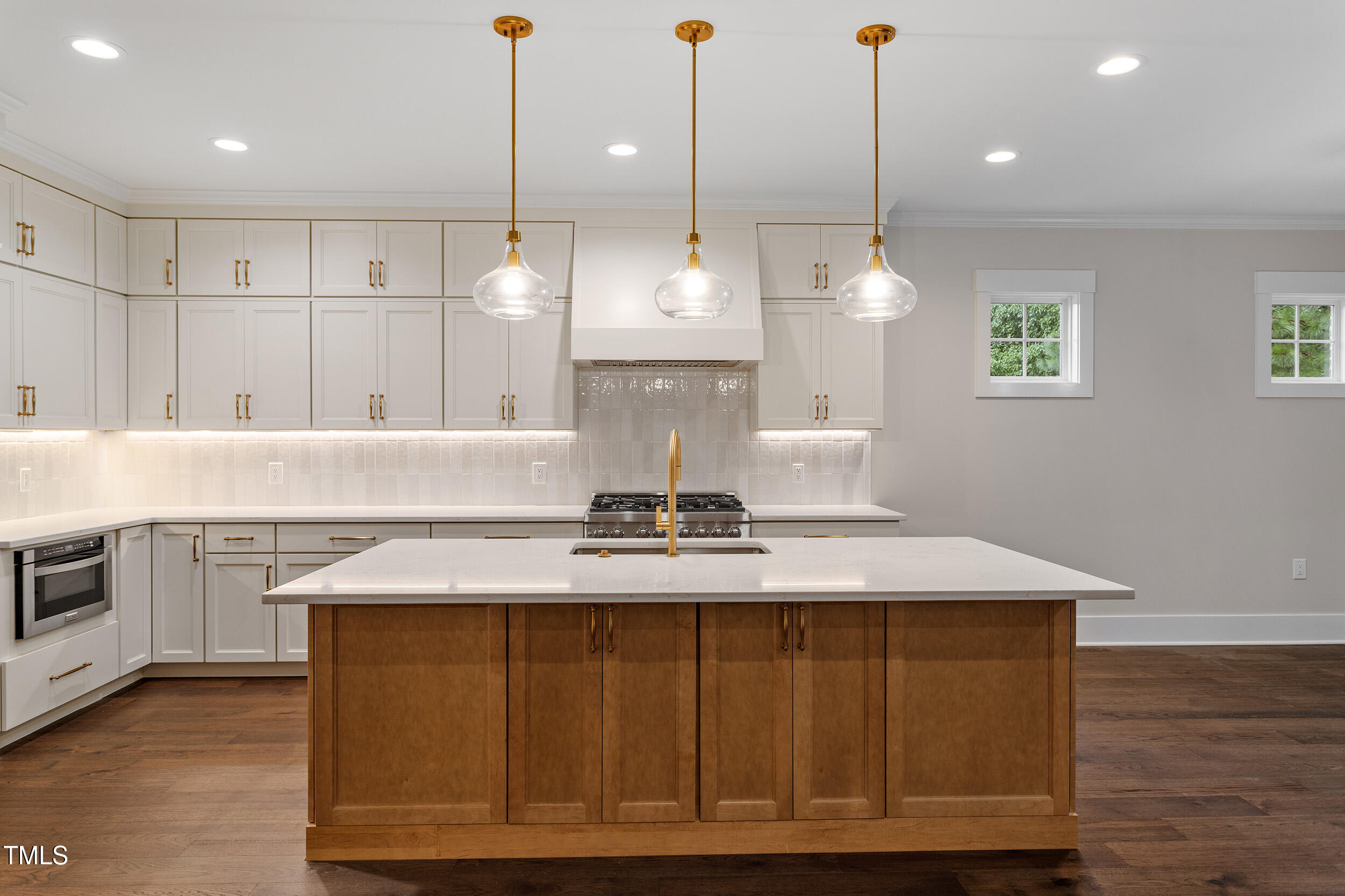 3022 Carrington Lane