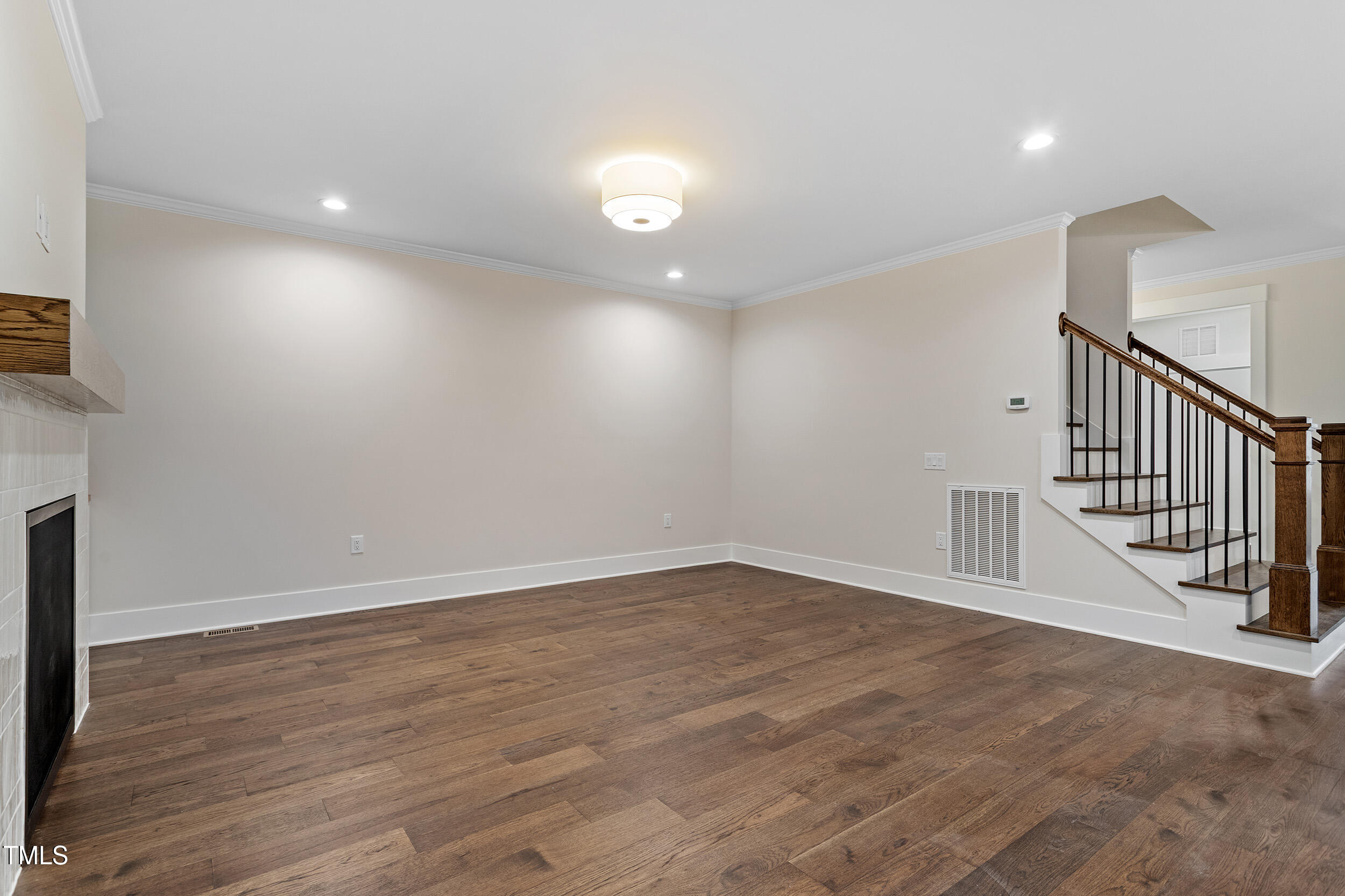 3022 Carrington Lane