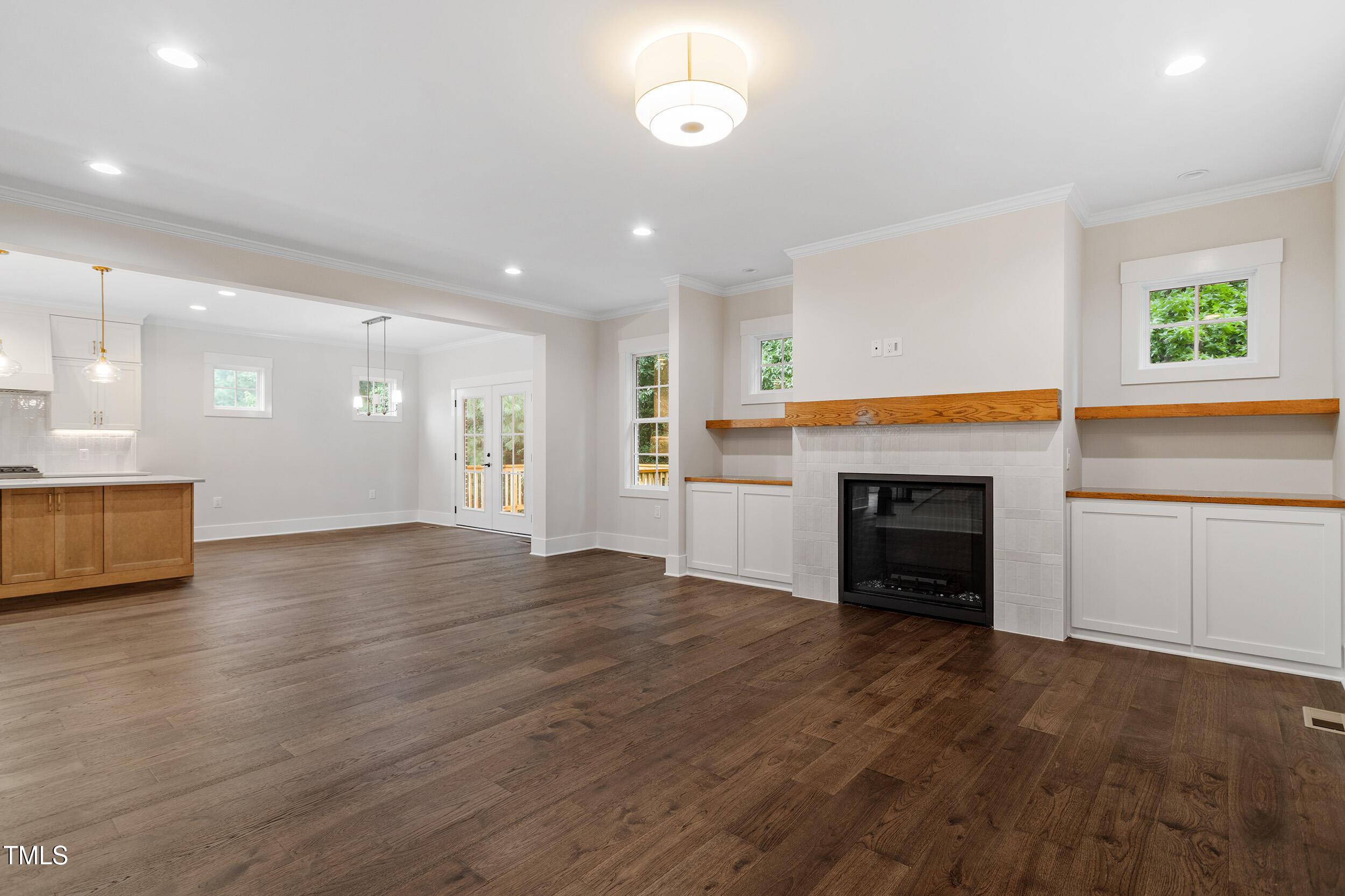 3022 Carrington Lane