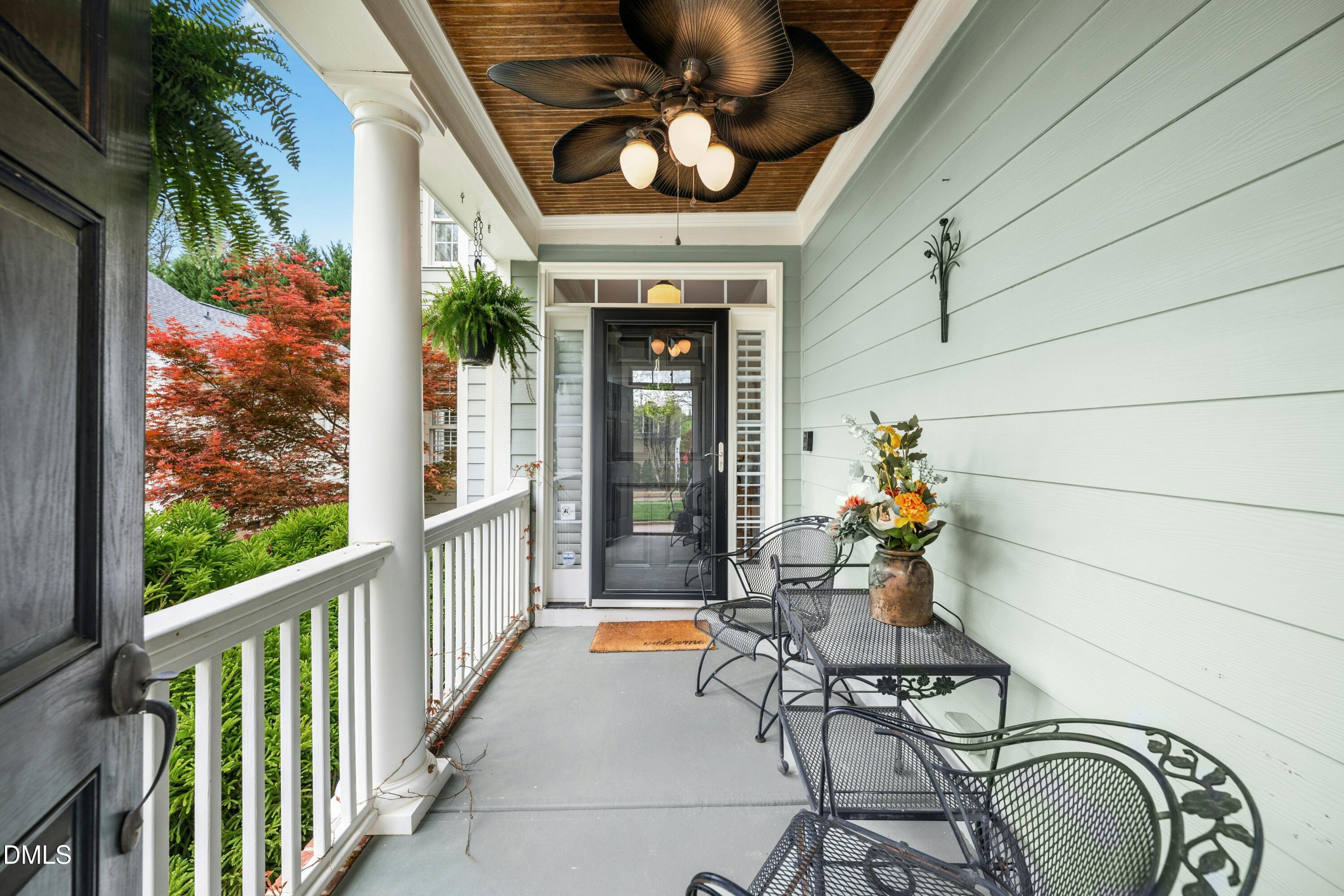 1621 Elegance Drive