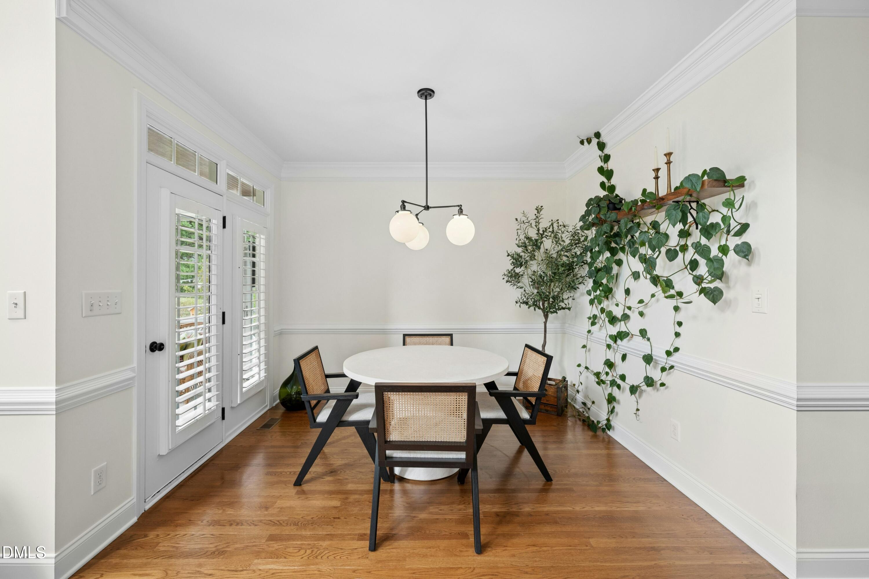 1621 Elegance Drive