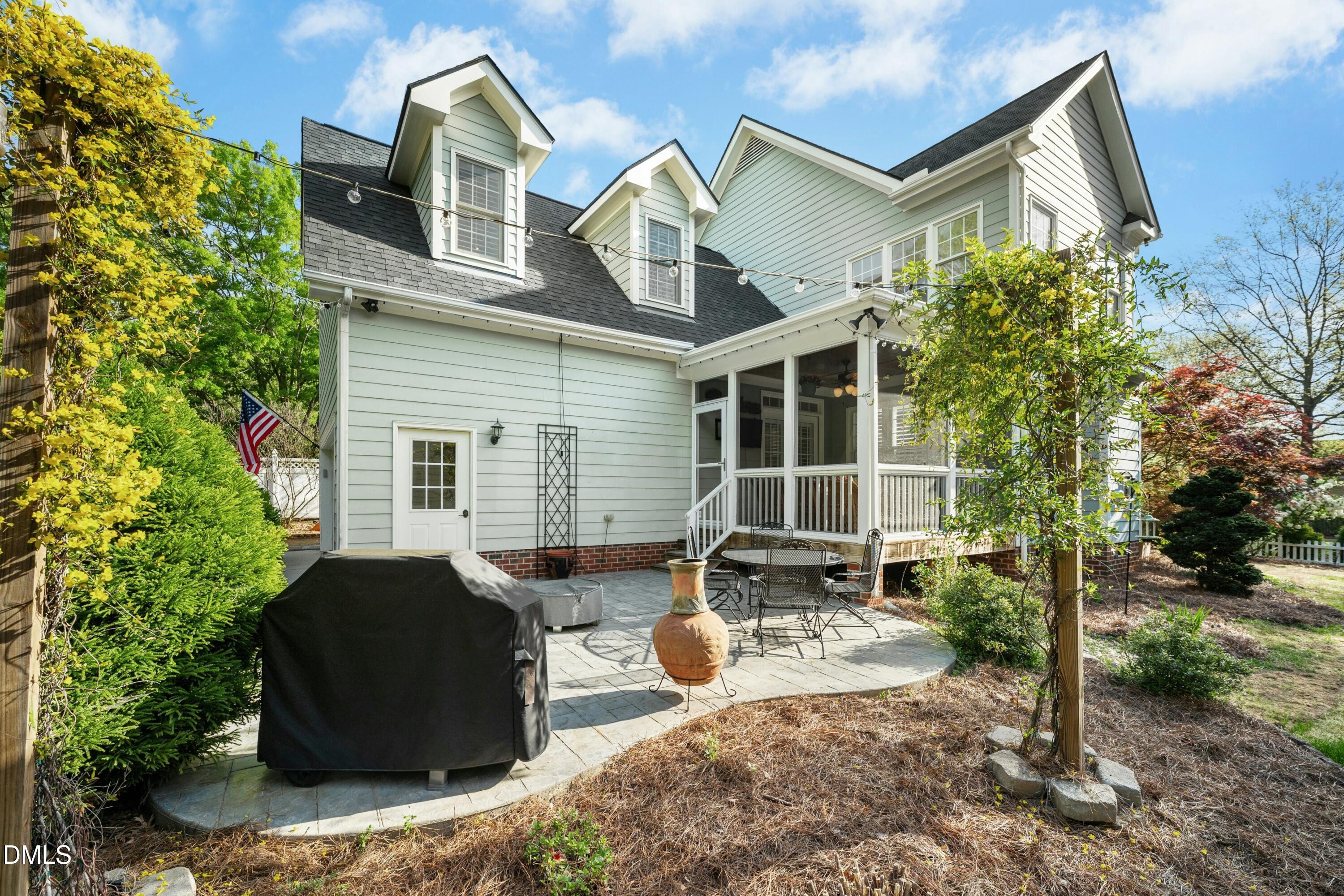 1621 Elegance Drive