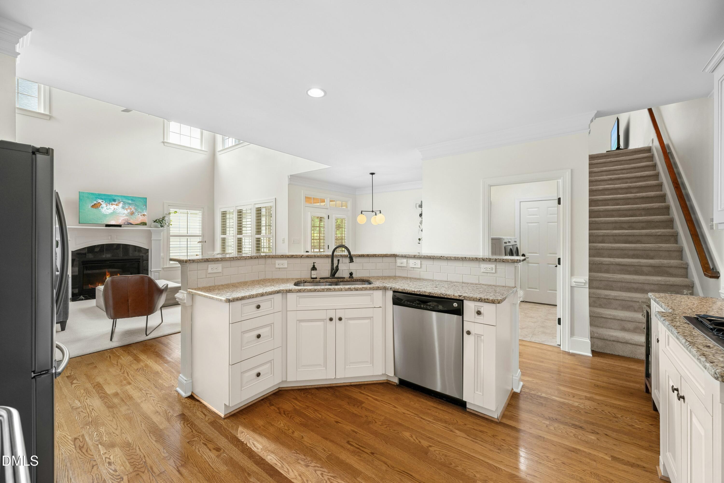 1621 Elegance Drive