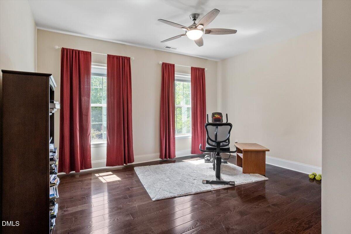 1305 Glennis Court