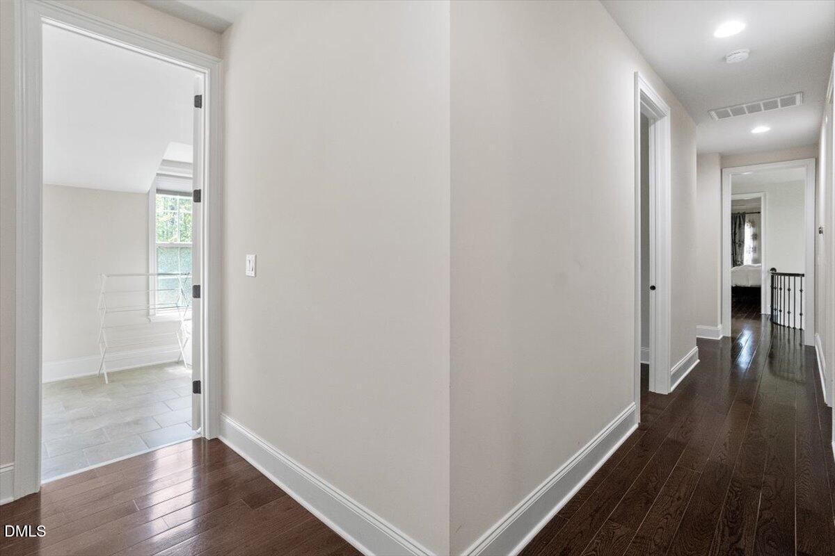1305 Glennis Court