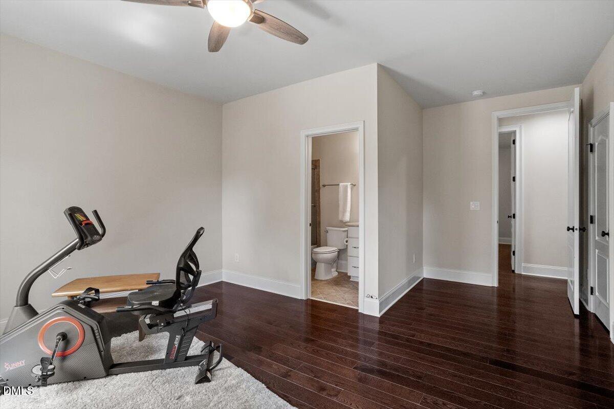 1305 Glennis Court